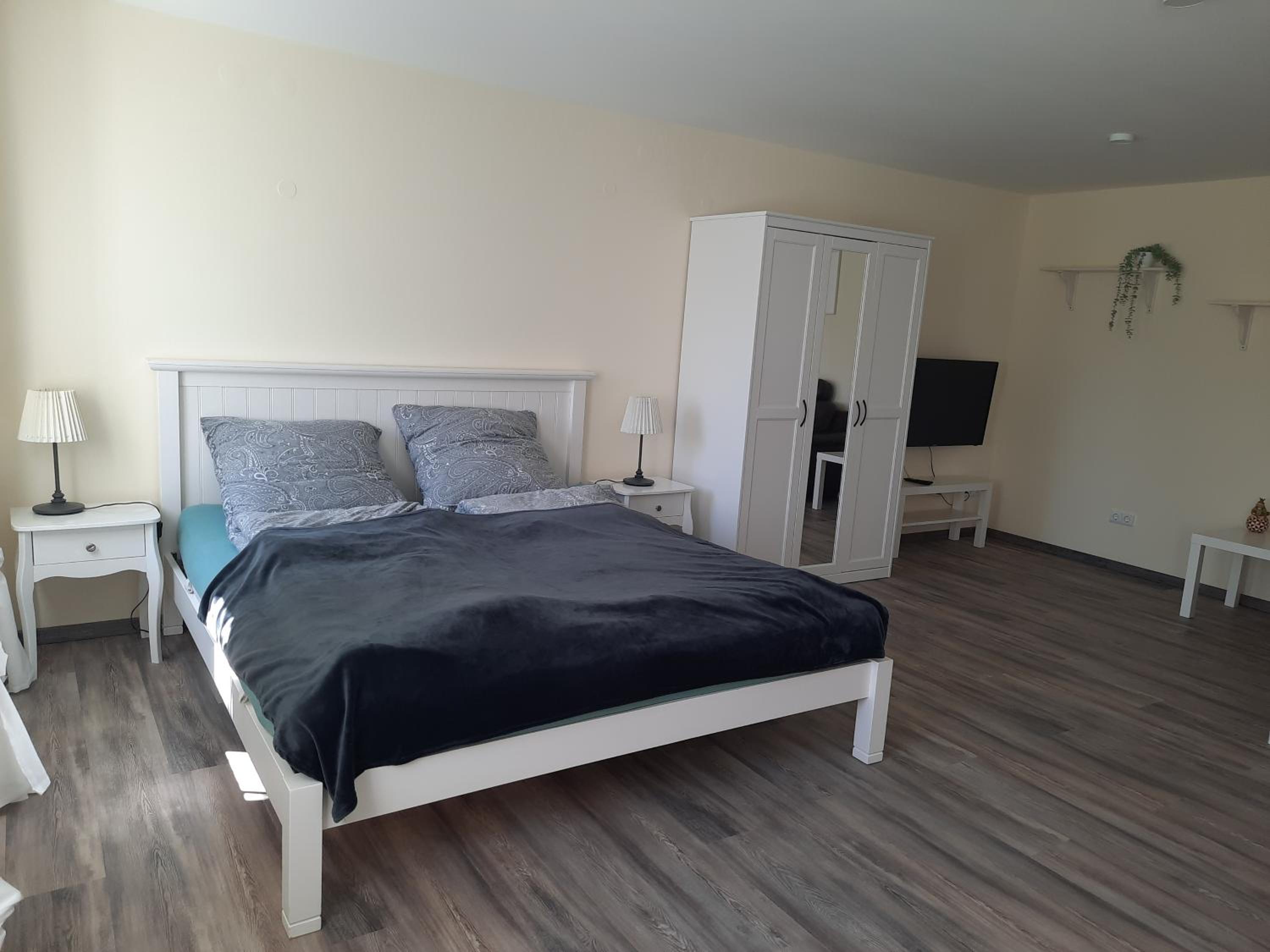 Stilvolle 2-Zimmer-Wohnung, 75qm in Lohr am Main