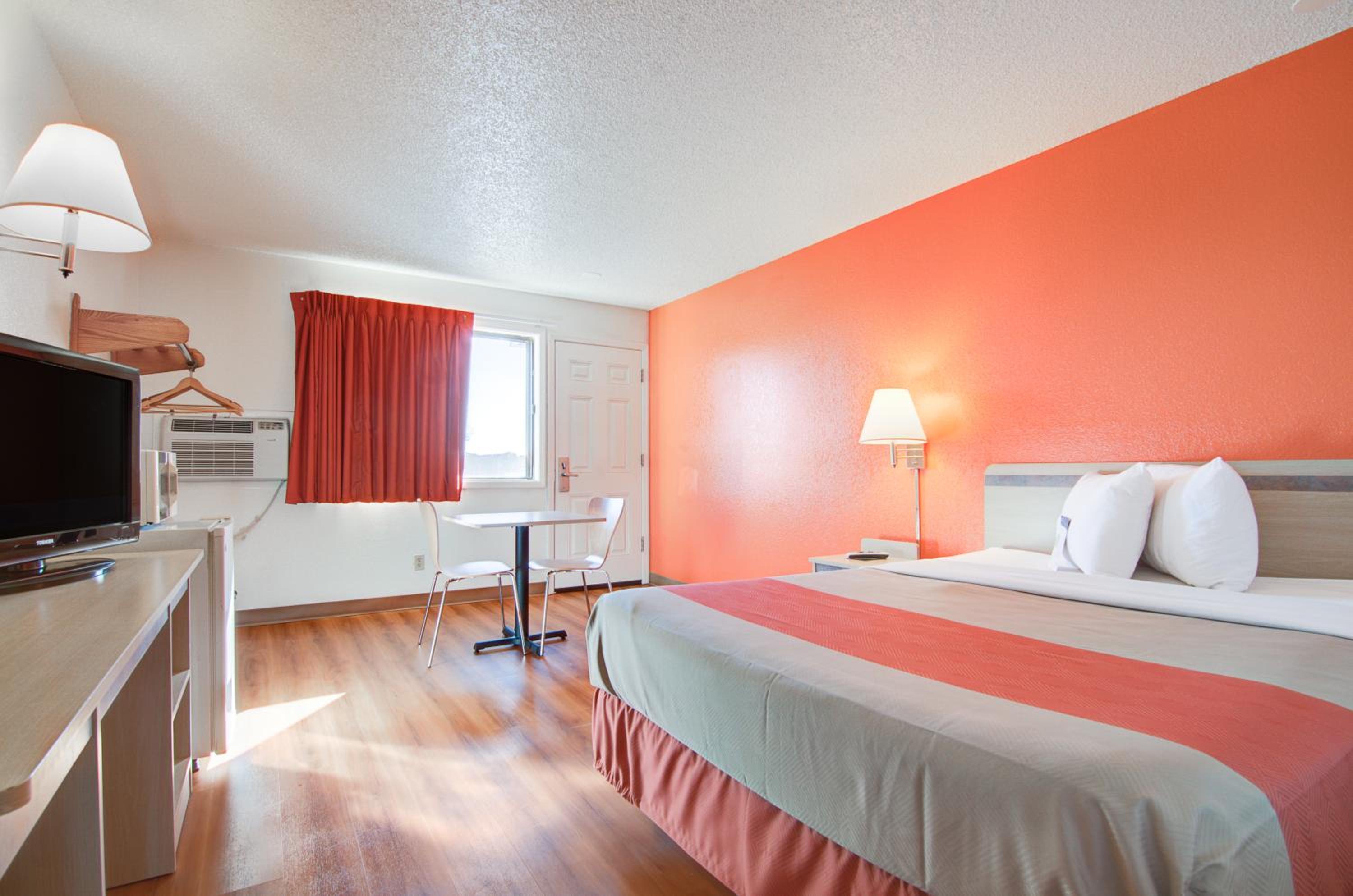 Motel 6-Colby, KS