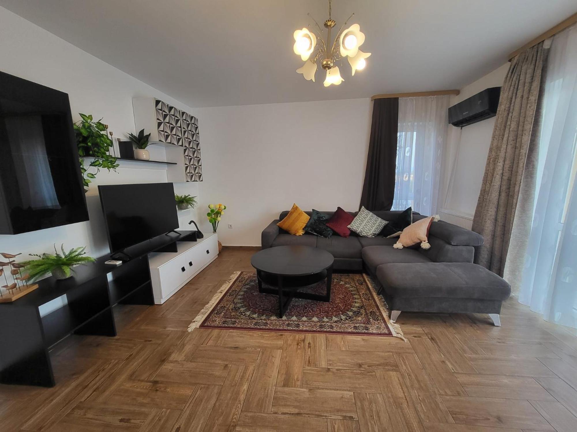 Timeea Home