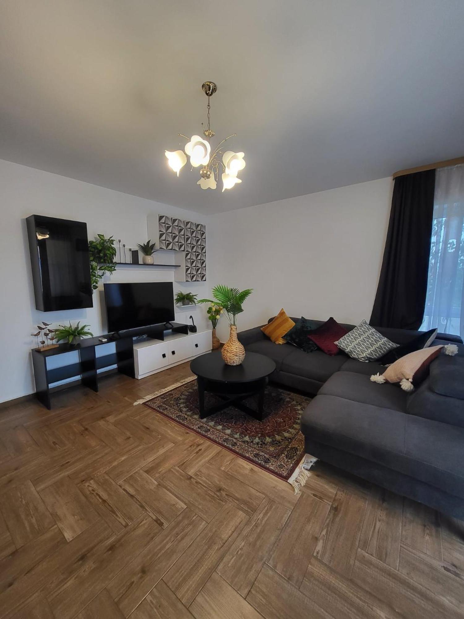 Timeea Home