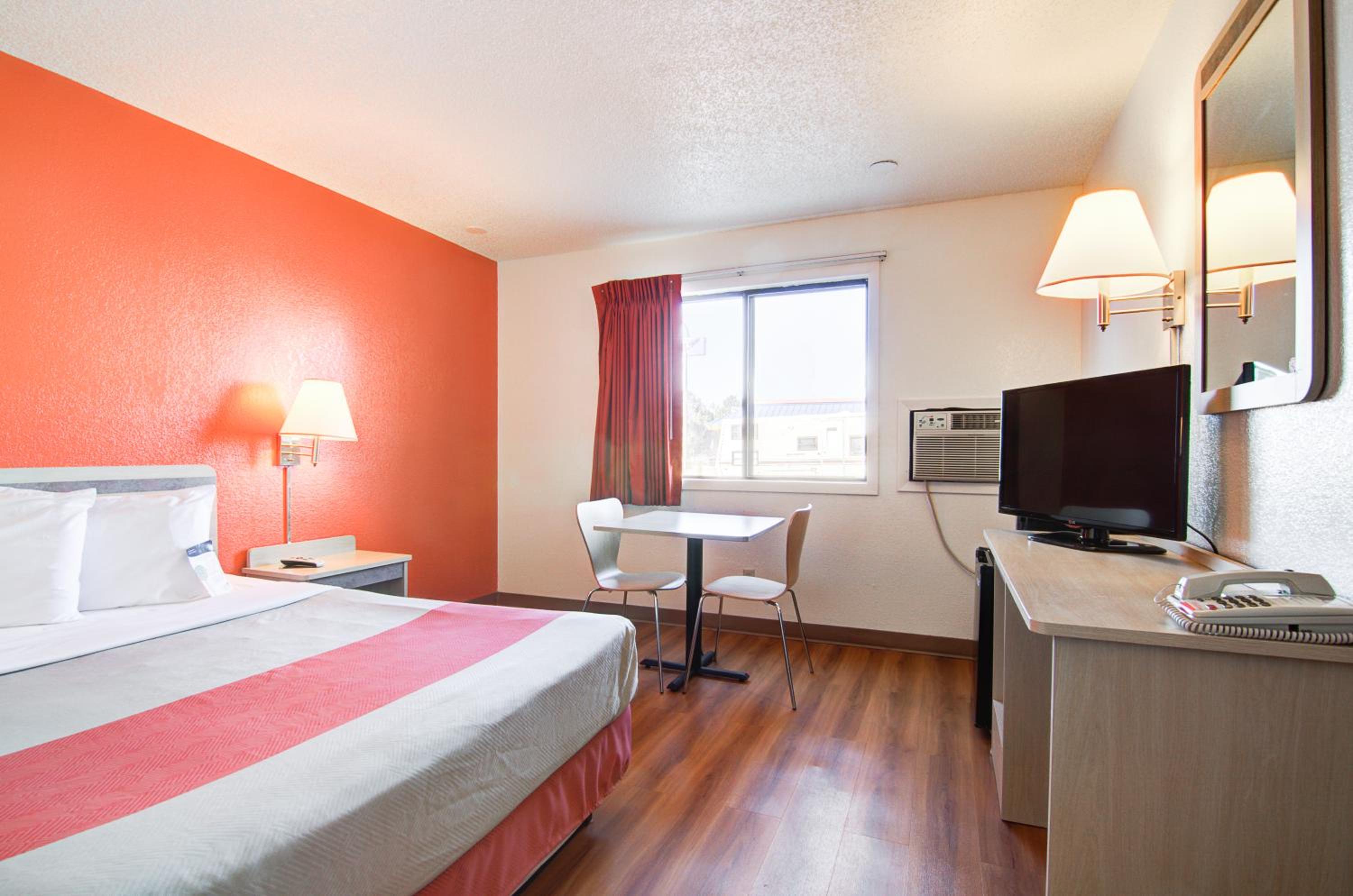 Colby Vacations - Motel 6-Colby, KS - Property Image 11
