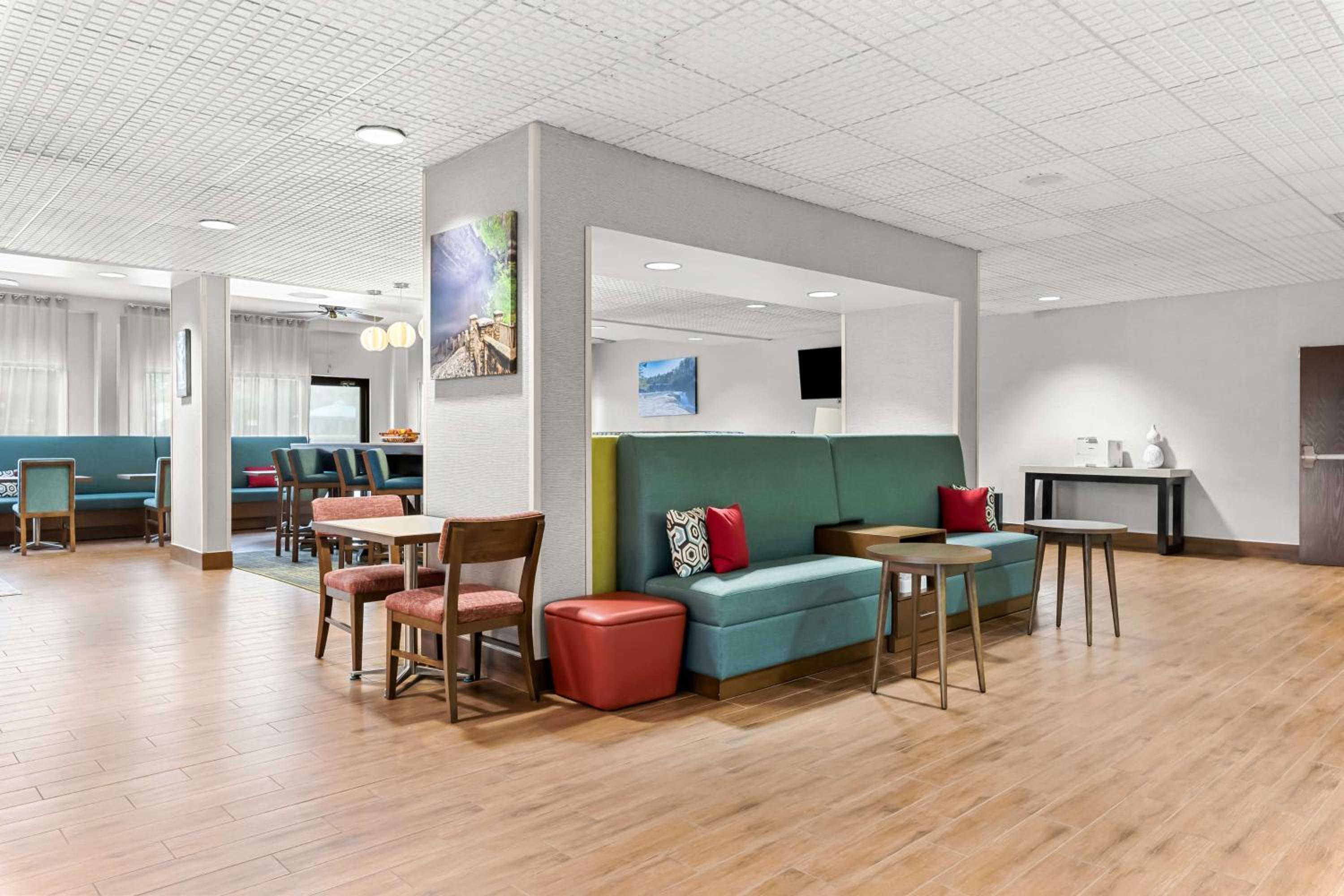 Florence Vacations - Hampton Inn Florence Midtown near University of North Alabama - Property Image 4
