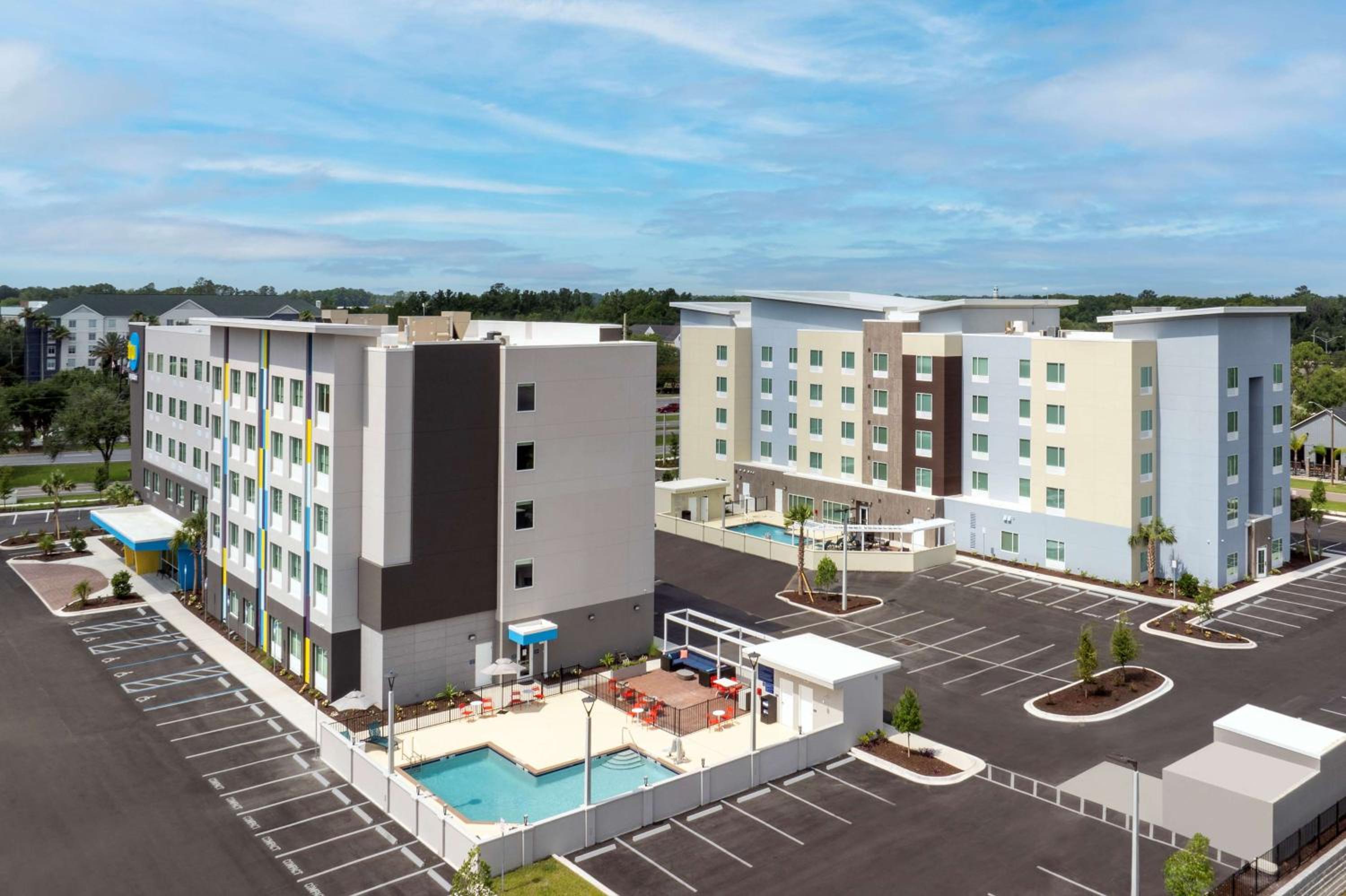 Jacksonville Vacations - Tru By Hilton Jacksonville Airport - Property Image 28