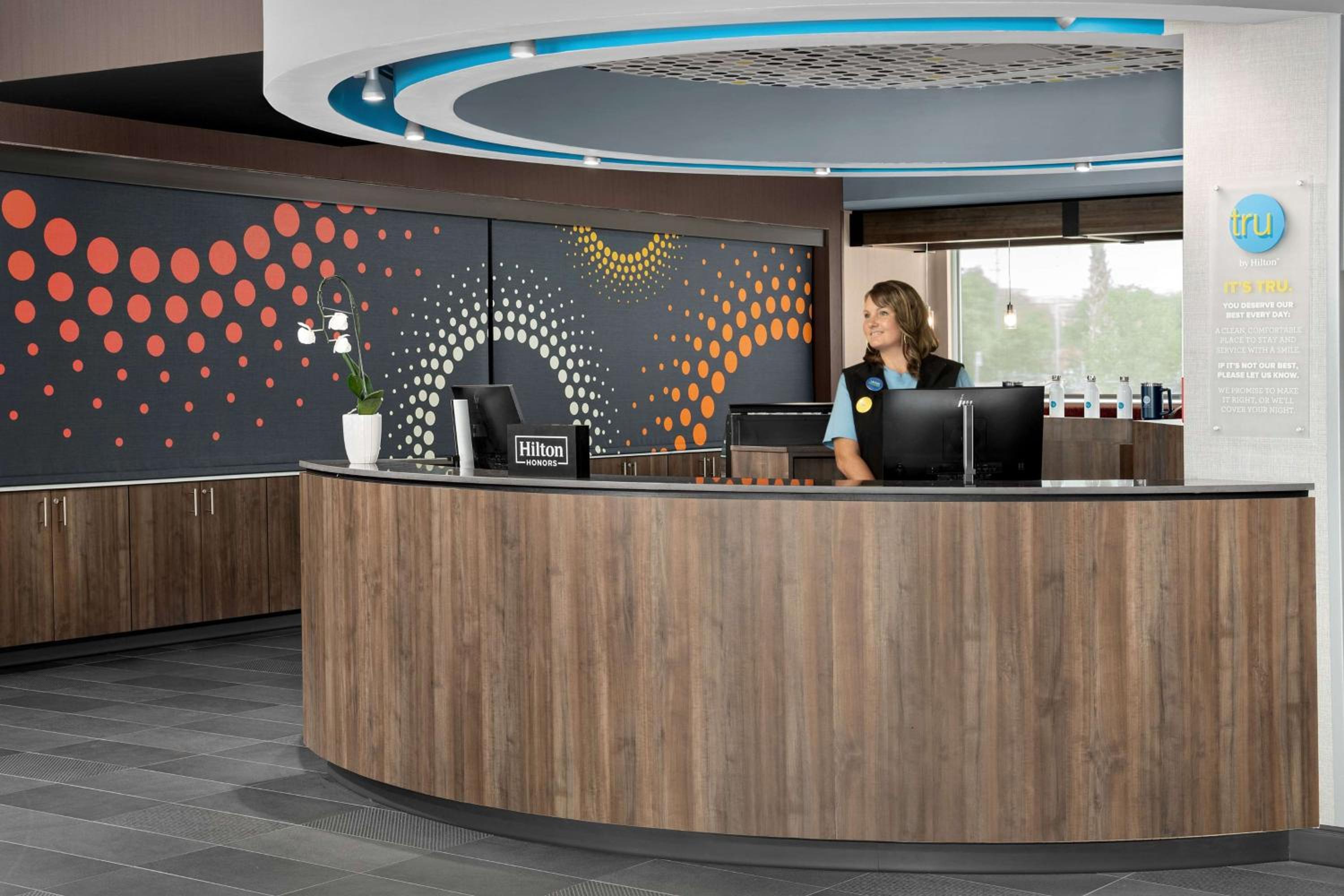 Jacksonville Vacations - Tru By Hilton Jacksonville Airport - Property Image 33