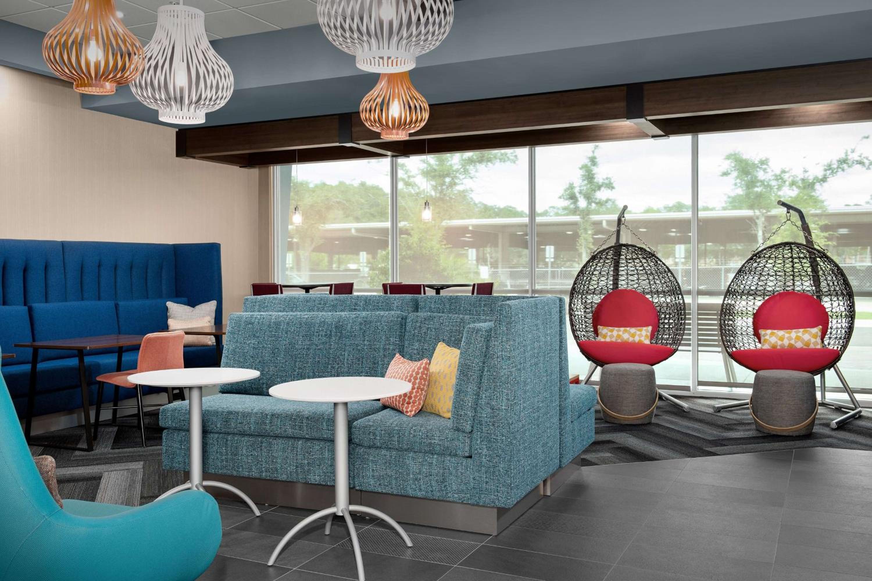 Jacksonville Vacations - Tru By Hilton Jacksonville Airport - Property Image 37