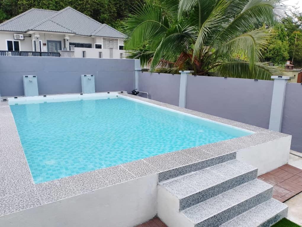 Haimara staycation, 1 house & 3 cabin with pool hulu langat, for small event photo 7