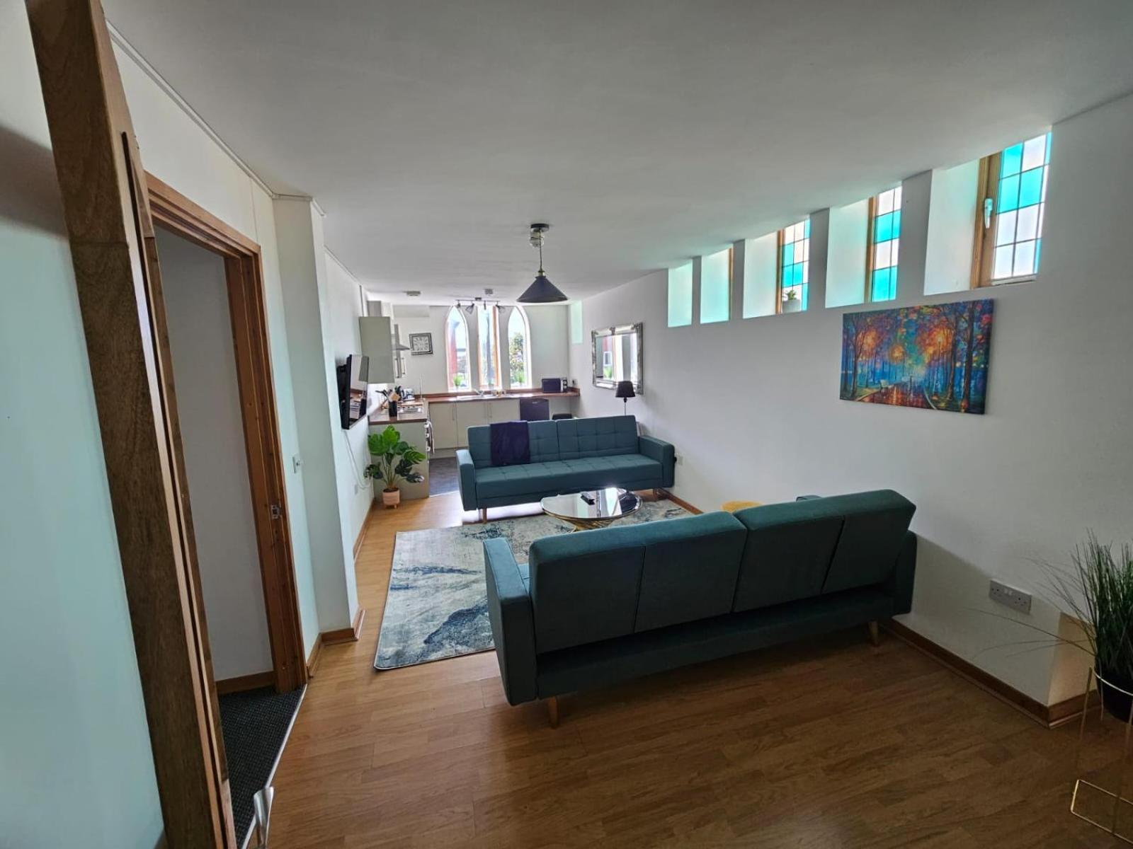 Stunning Apartment in Converted Church in Blackpool nr Beach - Sleeps 6 view 5