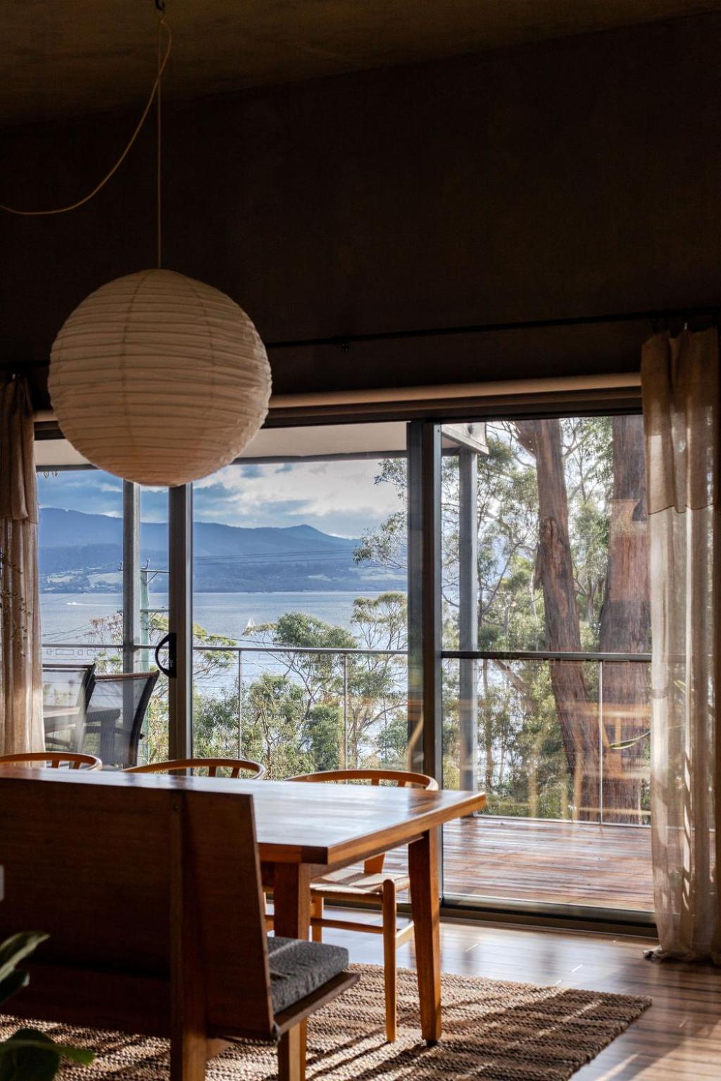 Your Bruny Island Beach Getaway