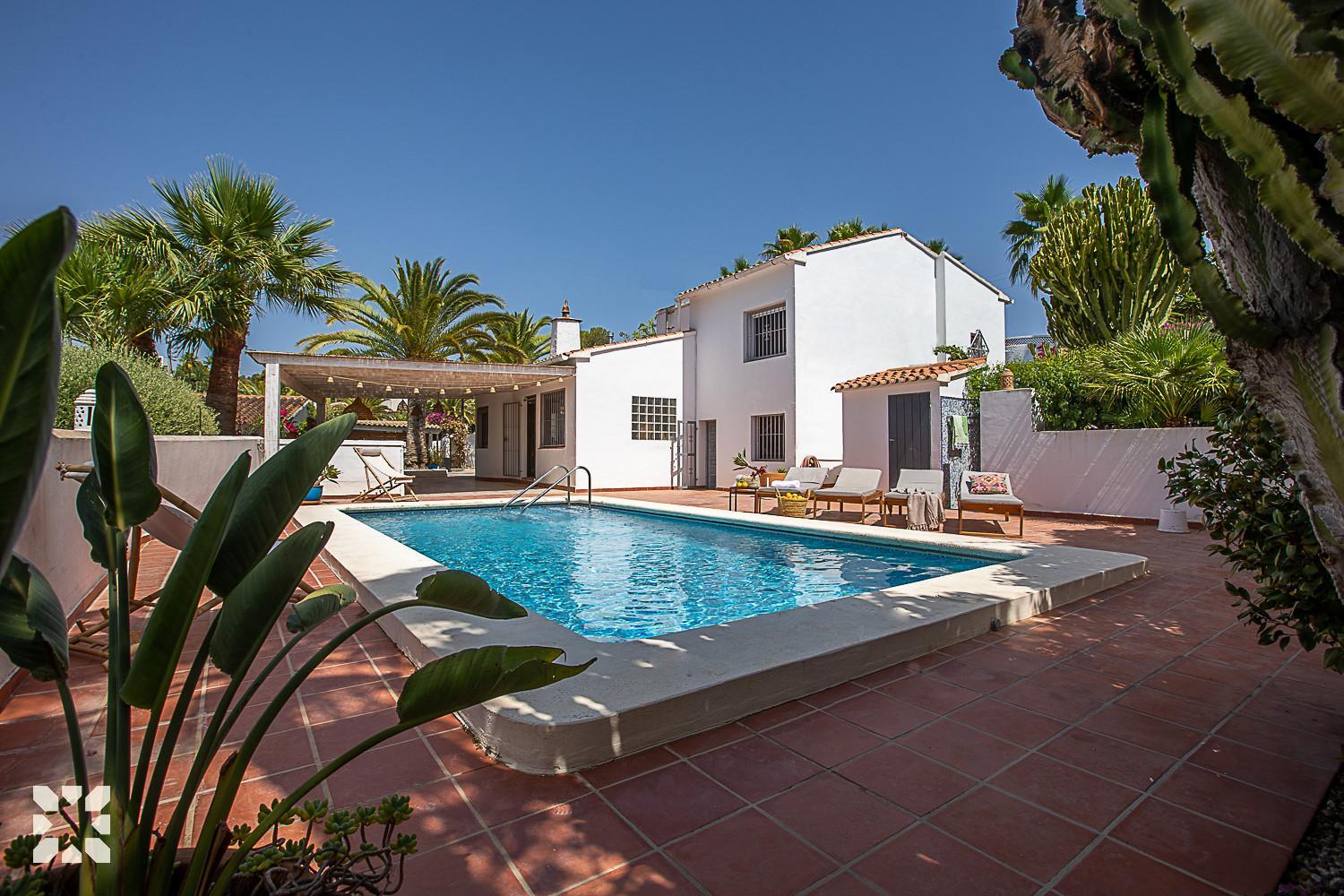 Villa Yoja by Abahana Villas