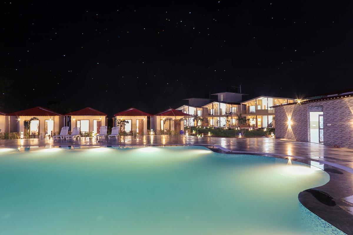 Corbett Tranquil Tigers Resort