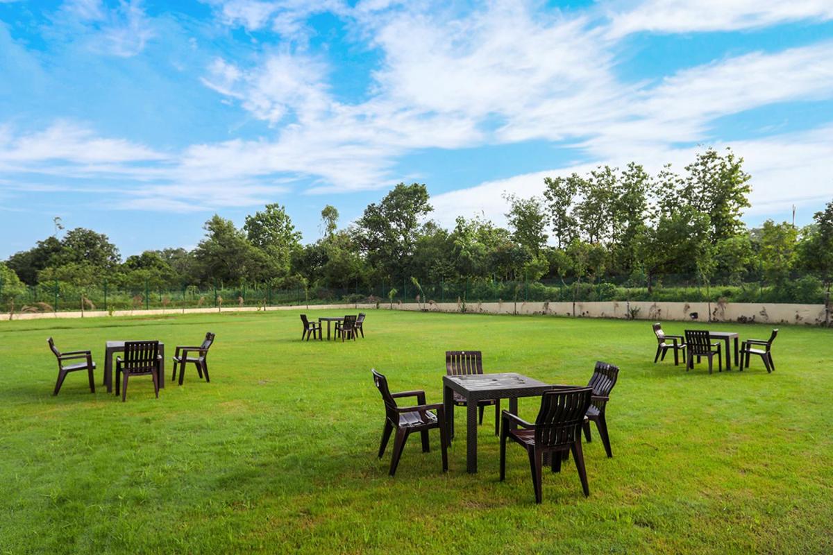 Corbett Tranquil Tigers Resort