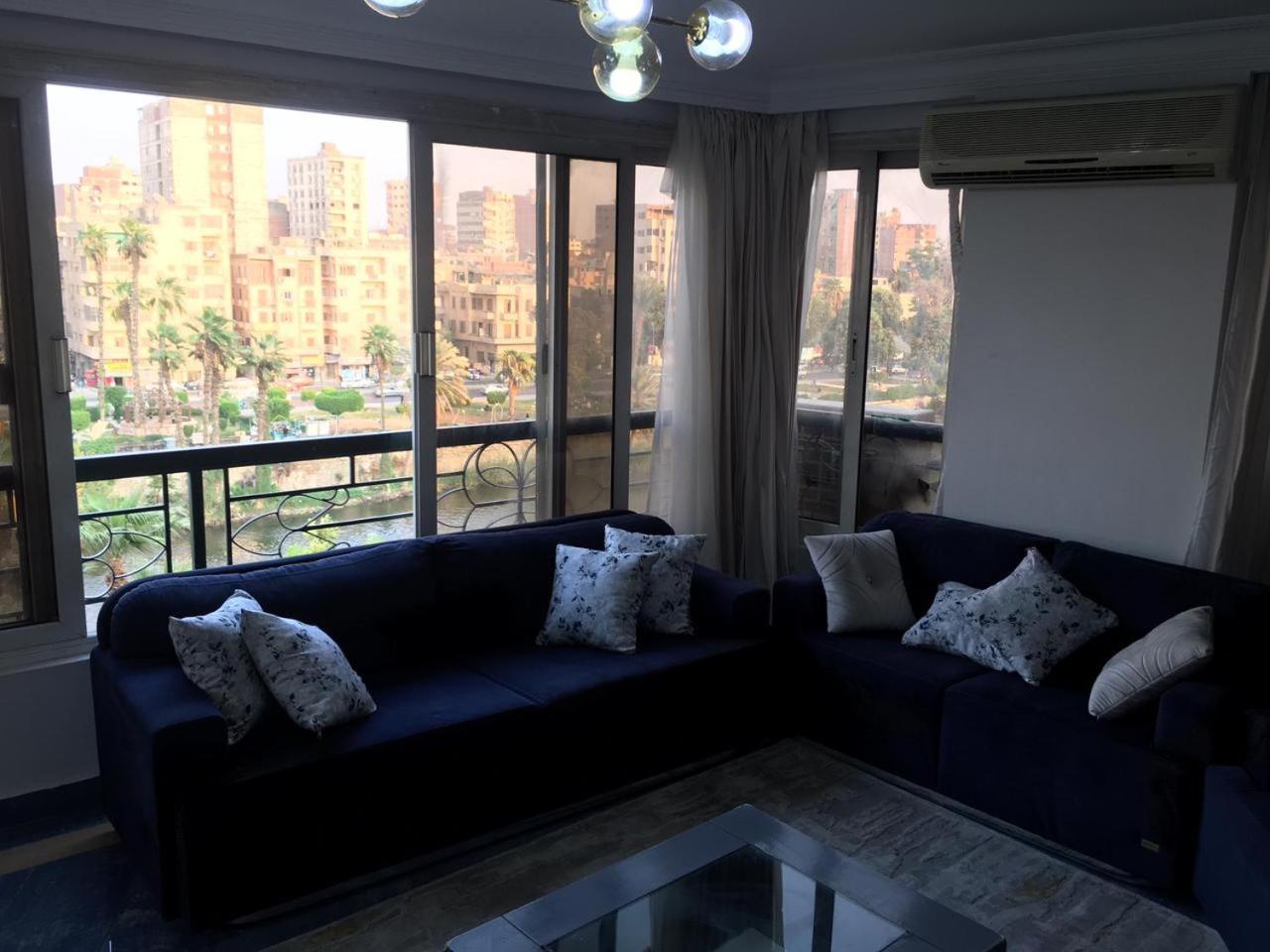 Luxury duplex on the Nile in Manial