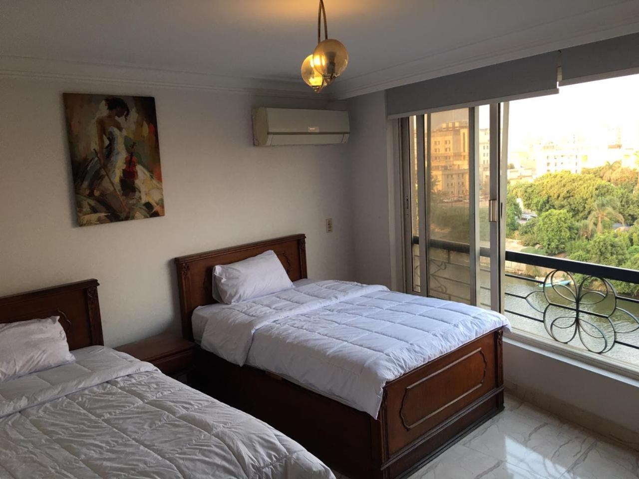 Luxury duplex on the Nile in Manial