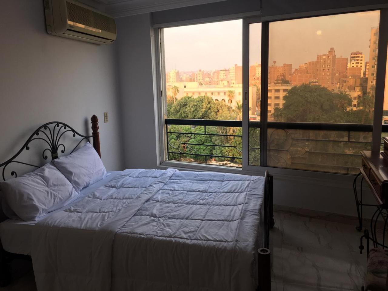 Luxury duplex on the Nile in Manial