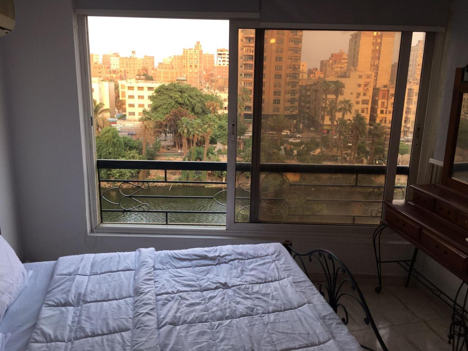 Luxury duplex on the Nile in Manial