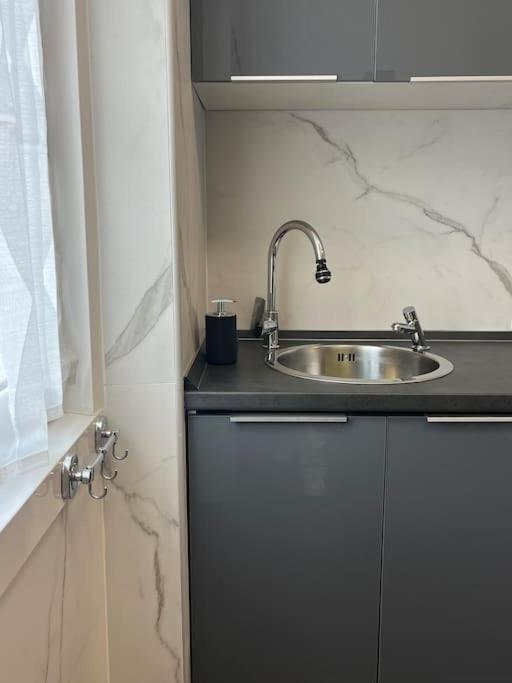 Le Crudi Home Genova Pegli