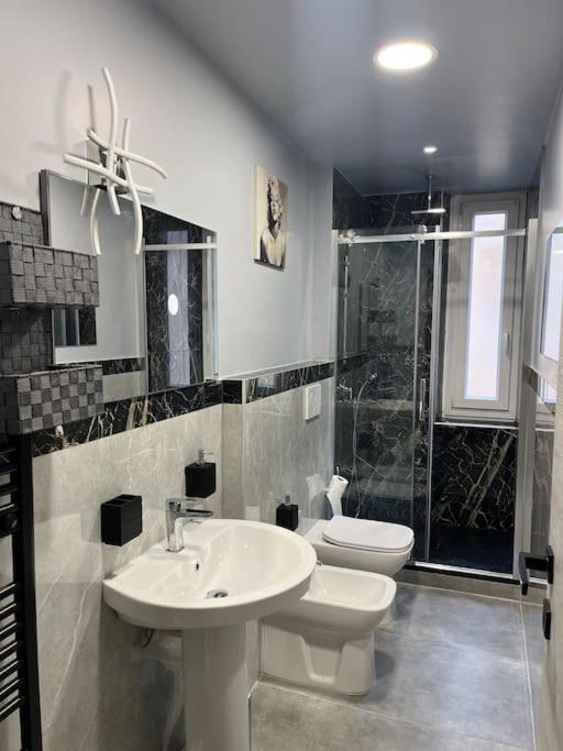 Le Crudi Home Genova Pegli
