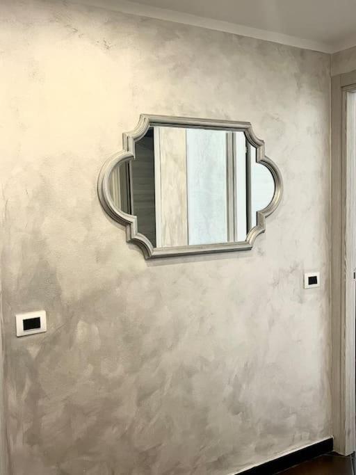 Le Crudi Home Genova Pegli