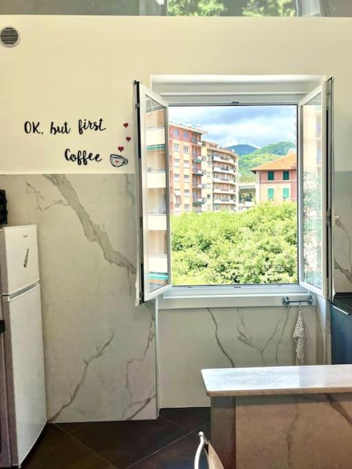 Le Crudi Home Genova Pegli