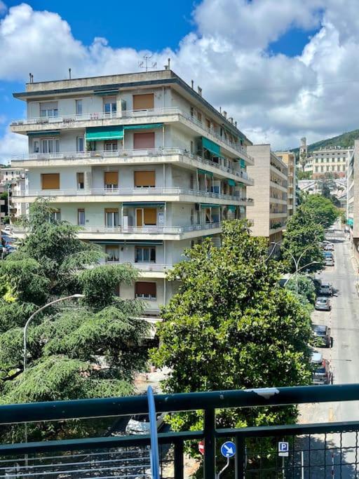 Le Crudi Home Genova Pegli