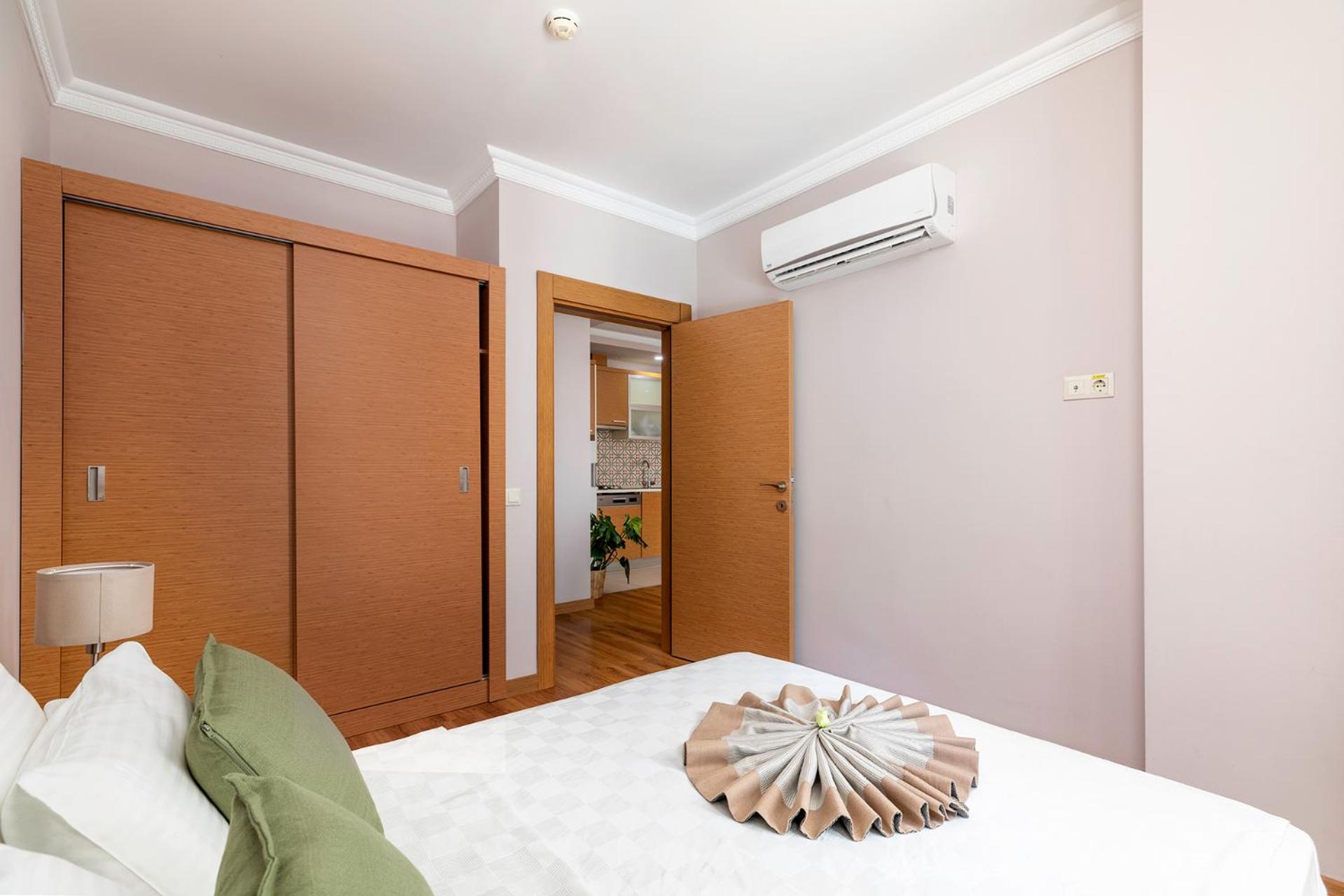The Suites - Image 7