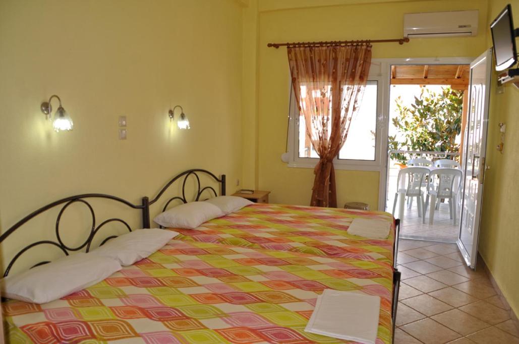 Themis Rooms