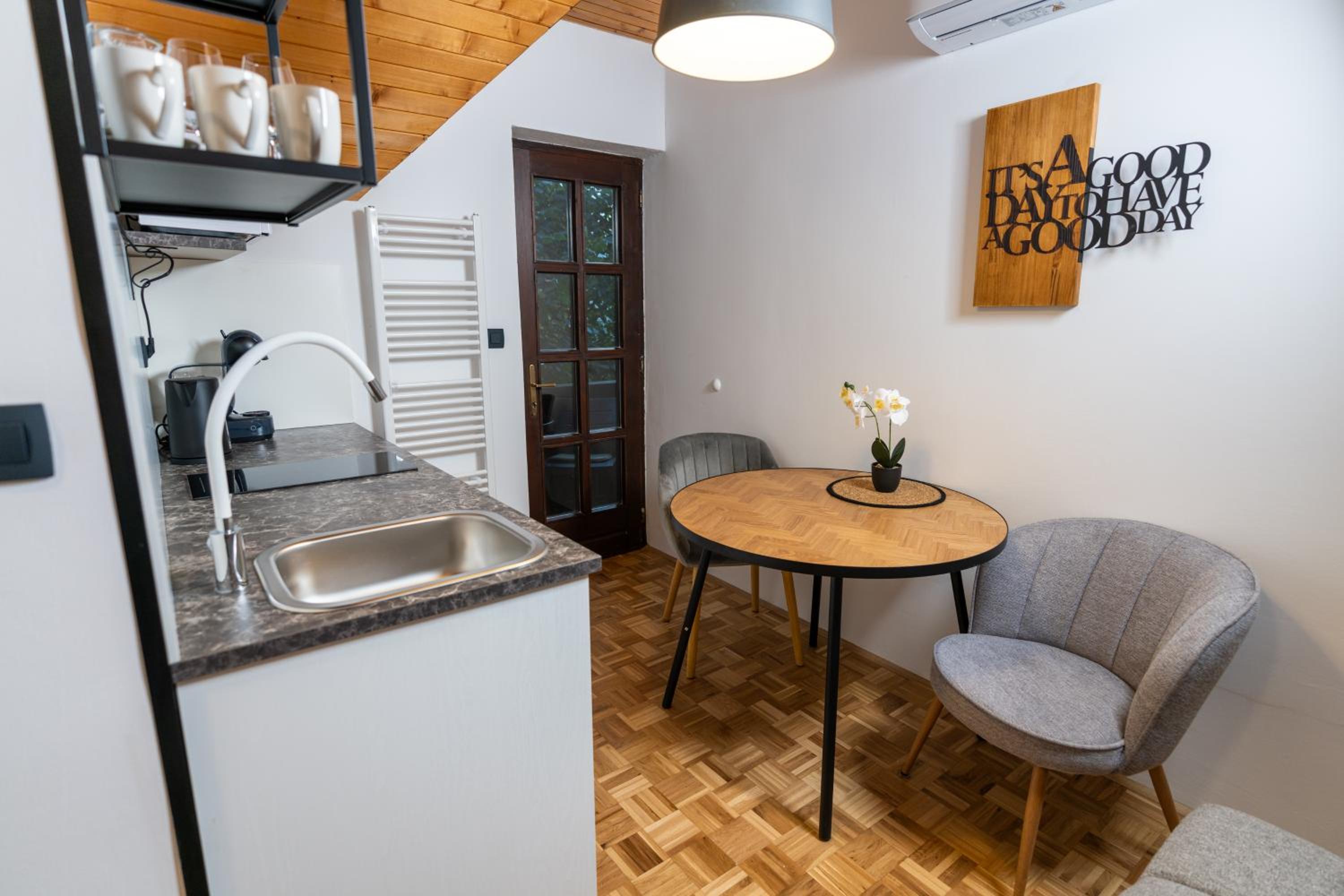 Apartmaji Lipa