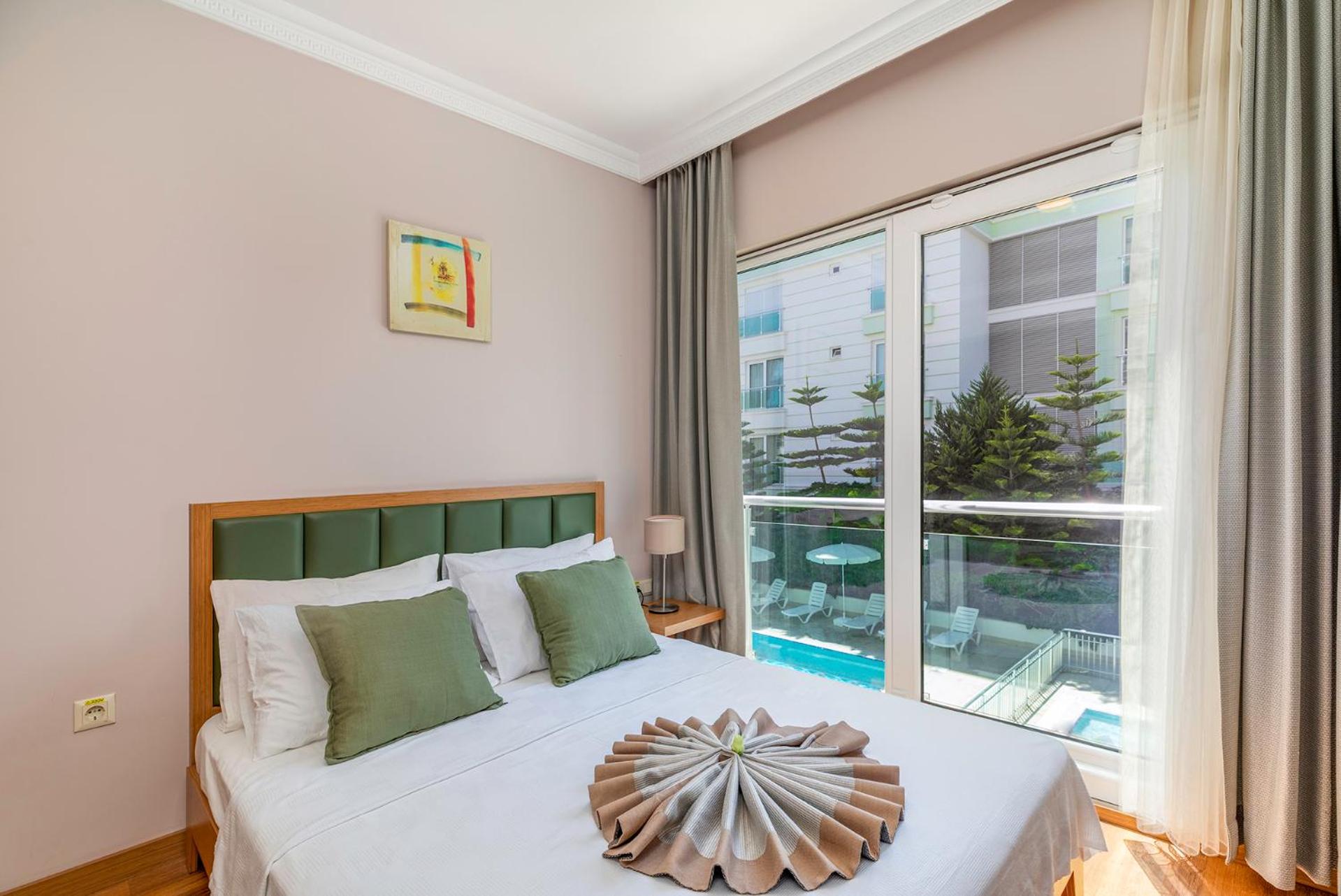 The Suites - Image 22