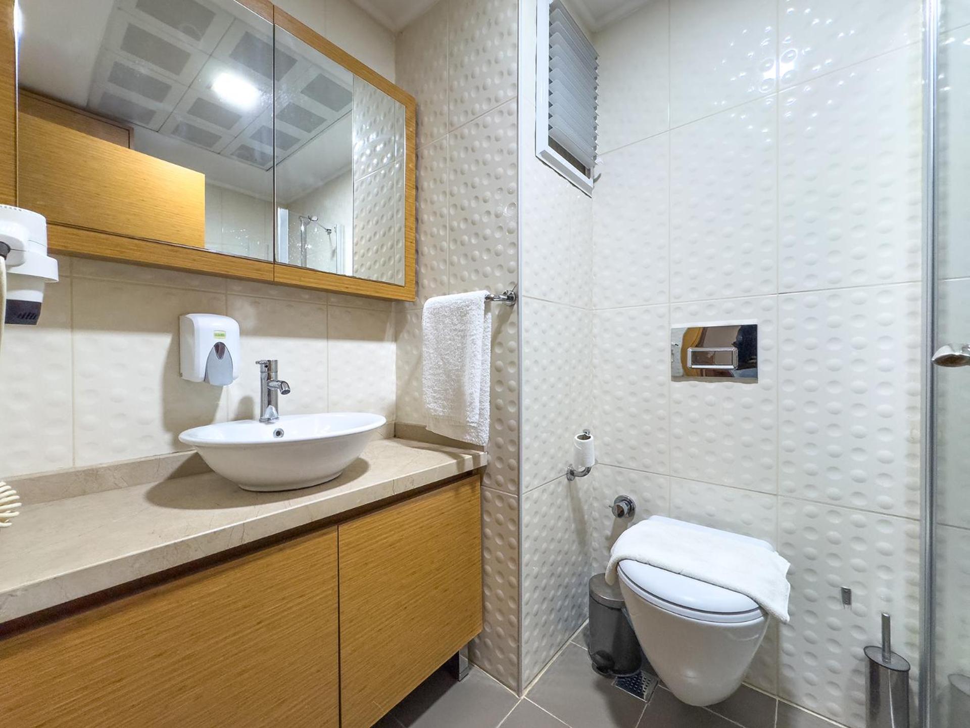 The Suites - Image 23
