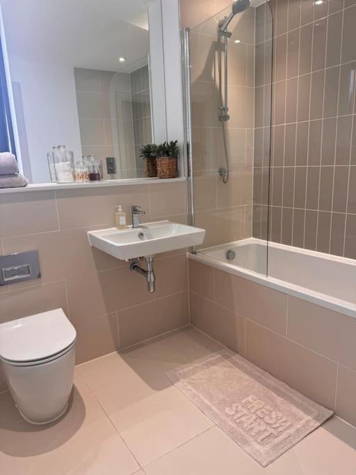 Coastal Retreat at Rest Bay, Porthcawl