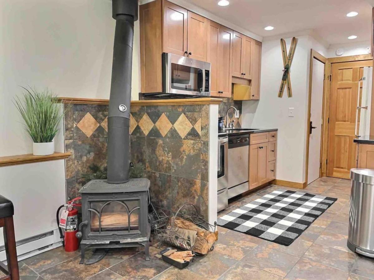 CozyDen AC Grill Bike to Mountain Porch view 4