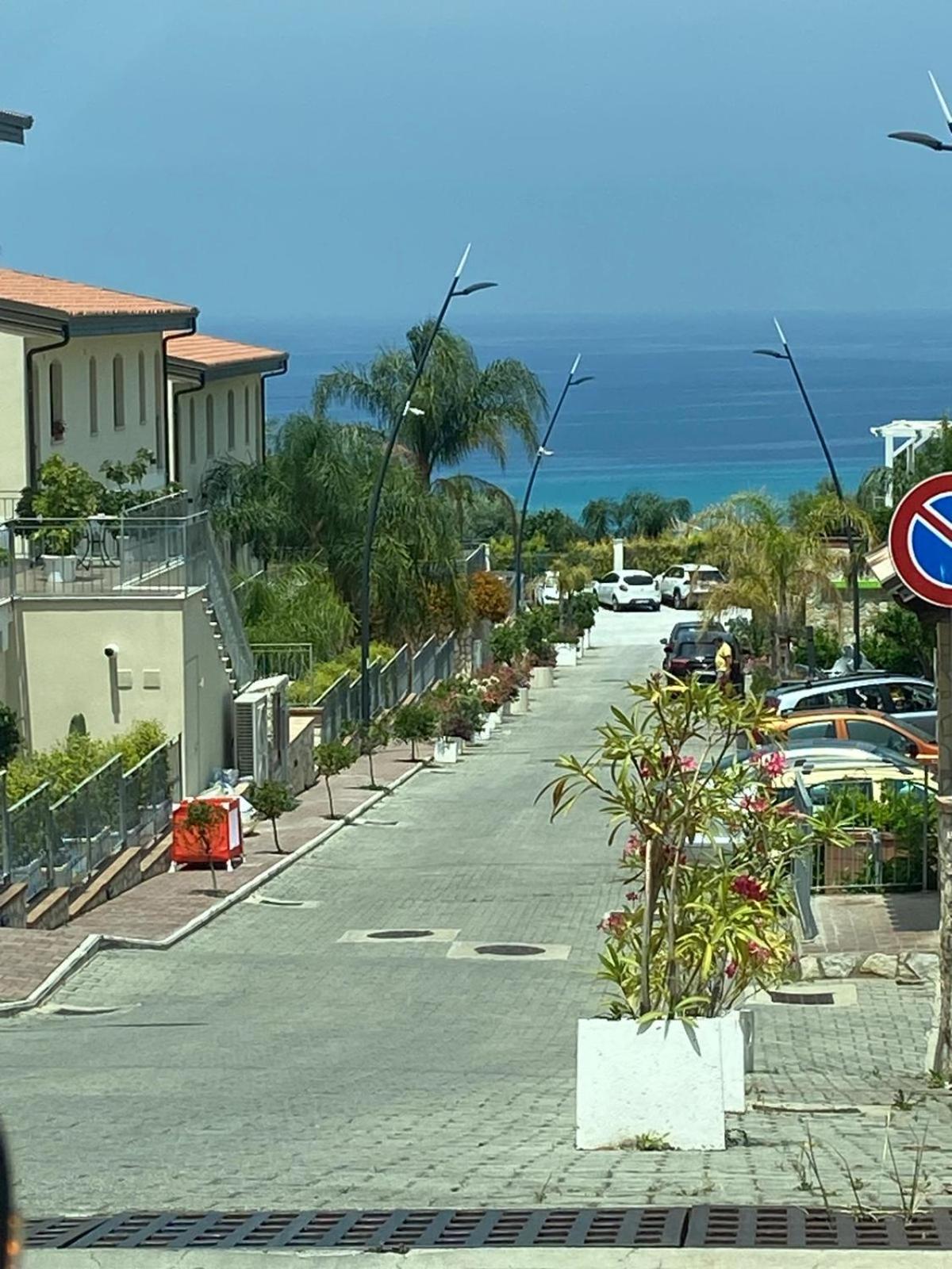 Villa Vera Tropea - free parking view 2