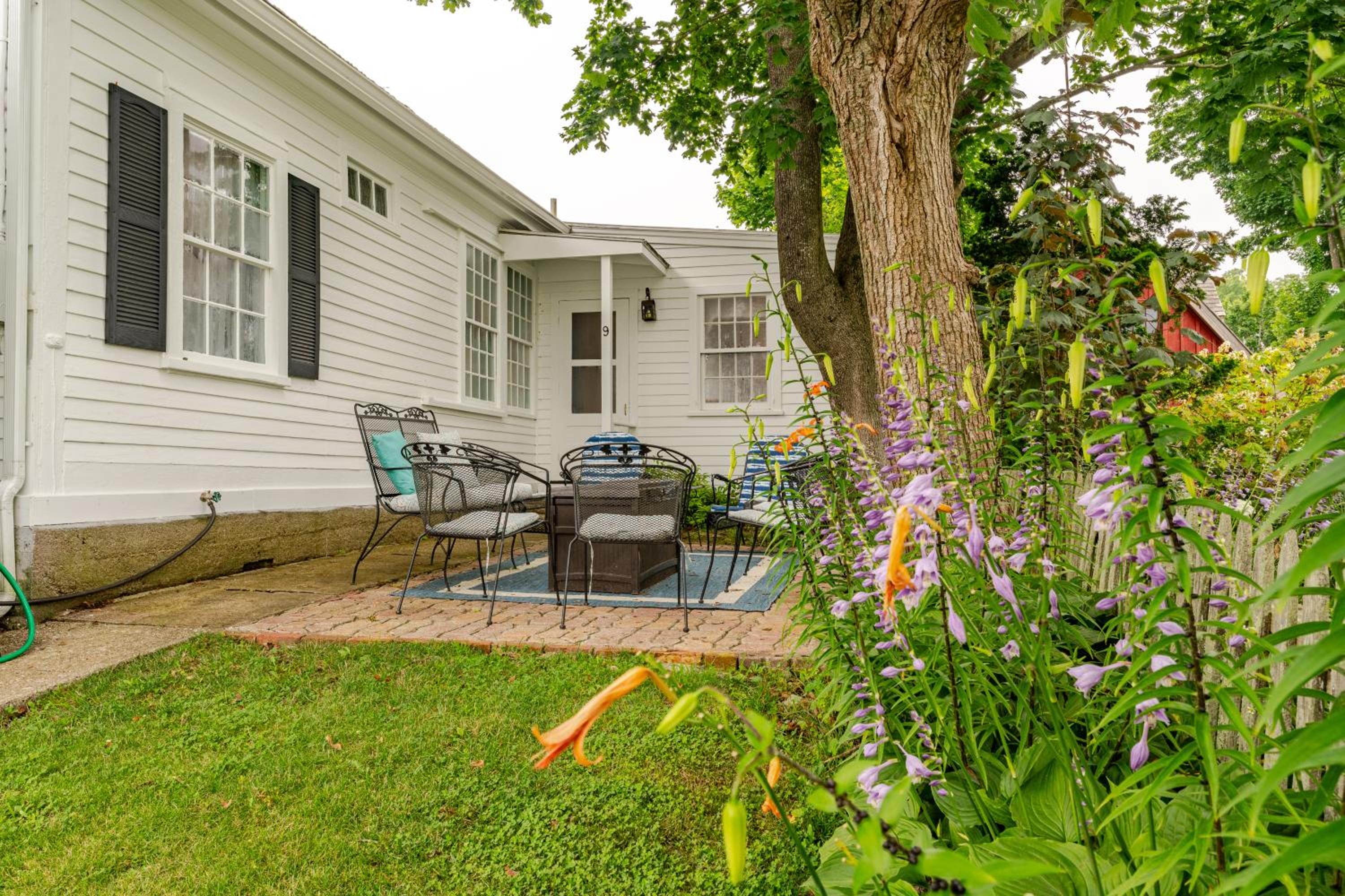 Historic Waterfront Home and Cottage view 3