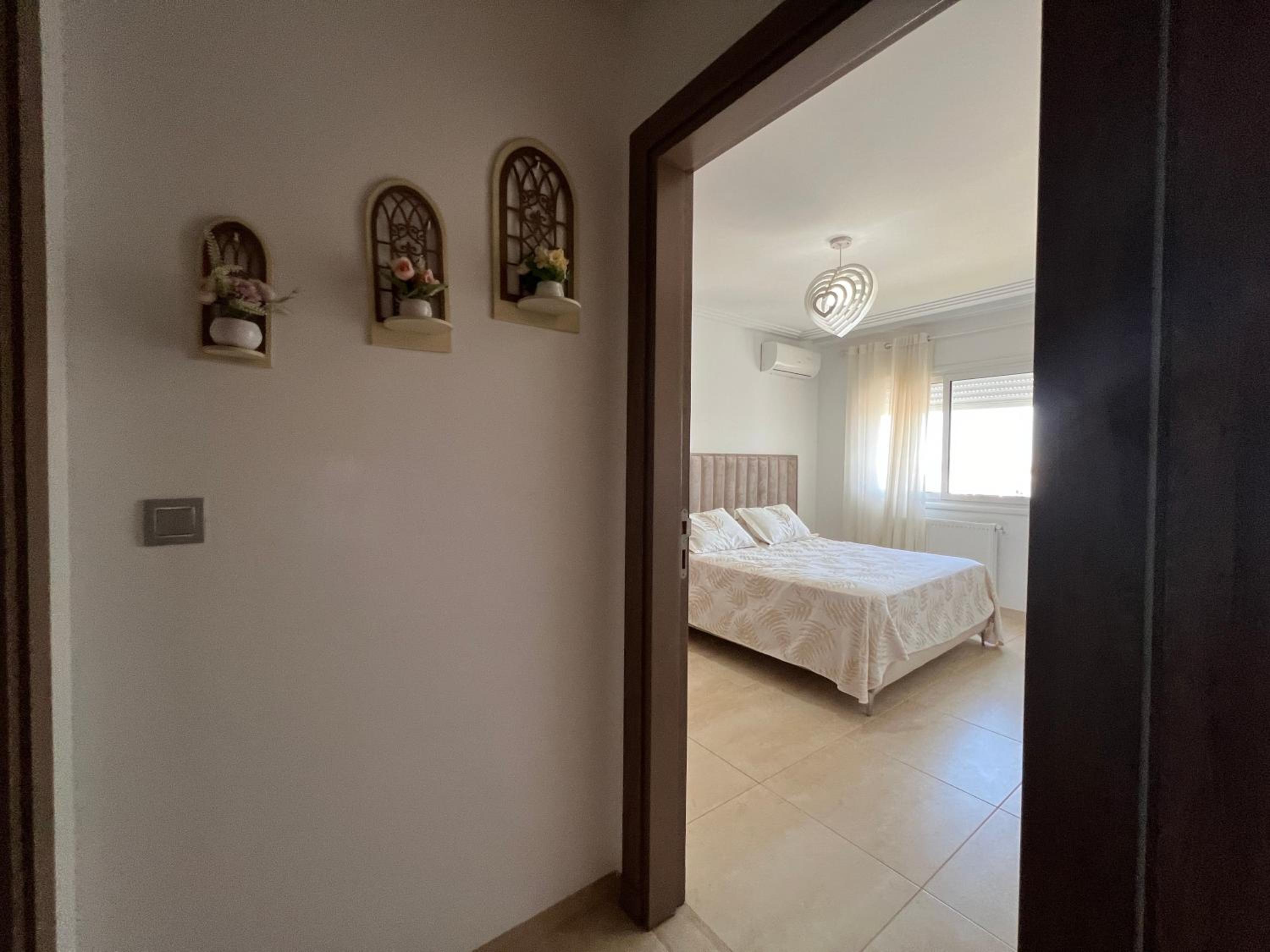 Outstanding Flat with pool and near the beach