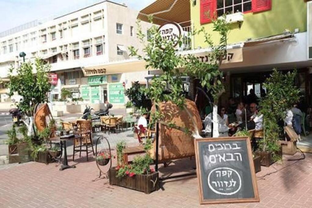 Herzliya Gem Renovated Apartment, Near Beach view 3