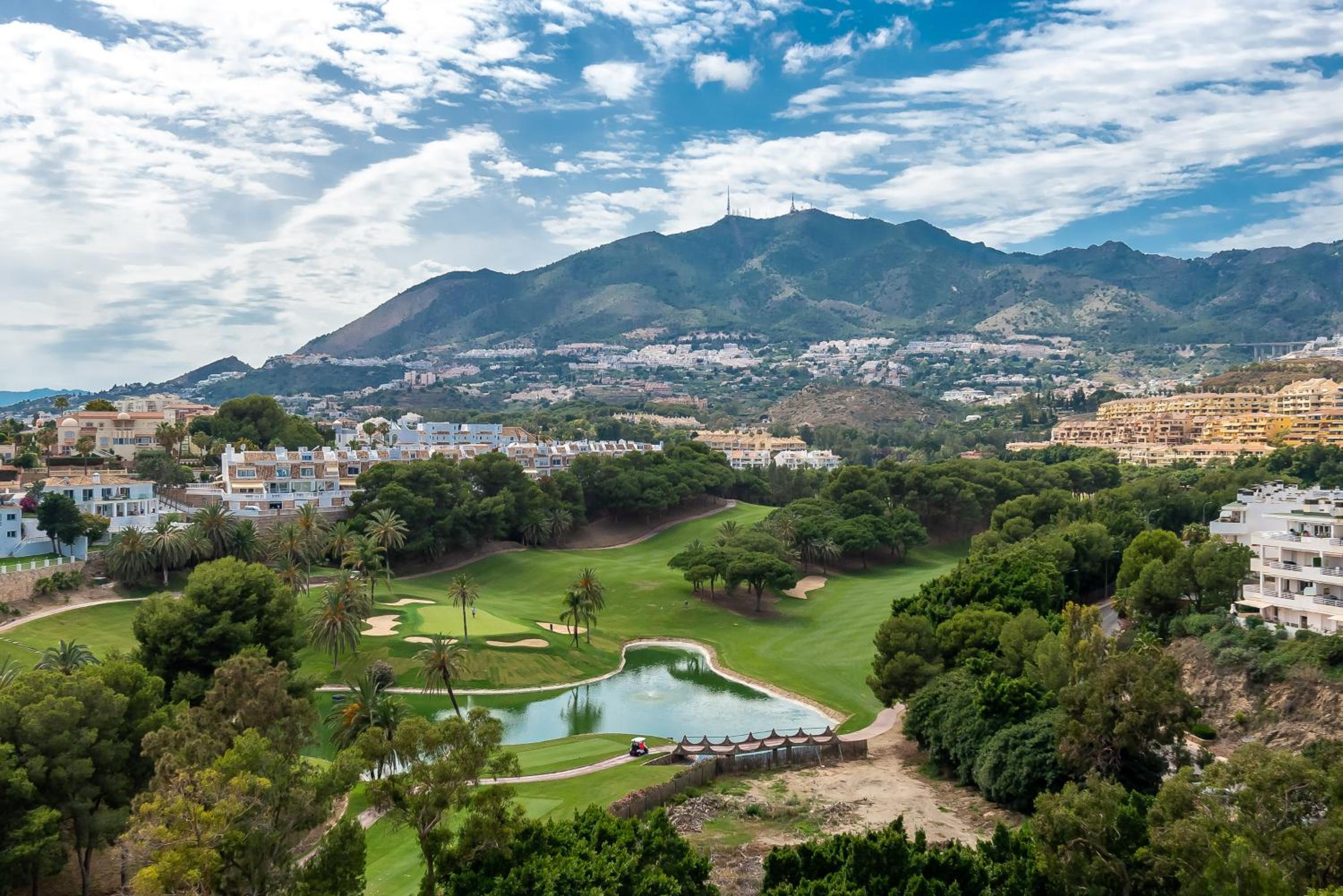 VB Horizonte 2BR Duplex w Views view 4