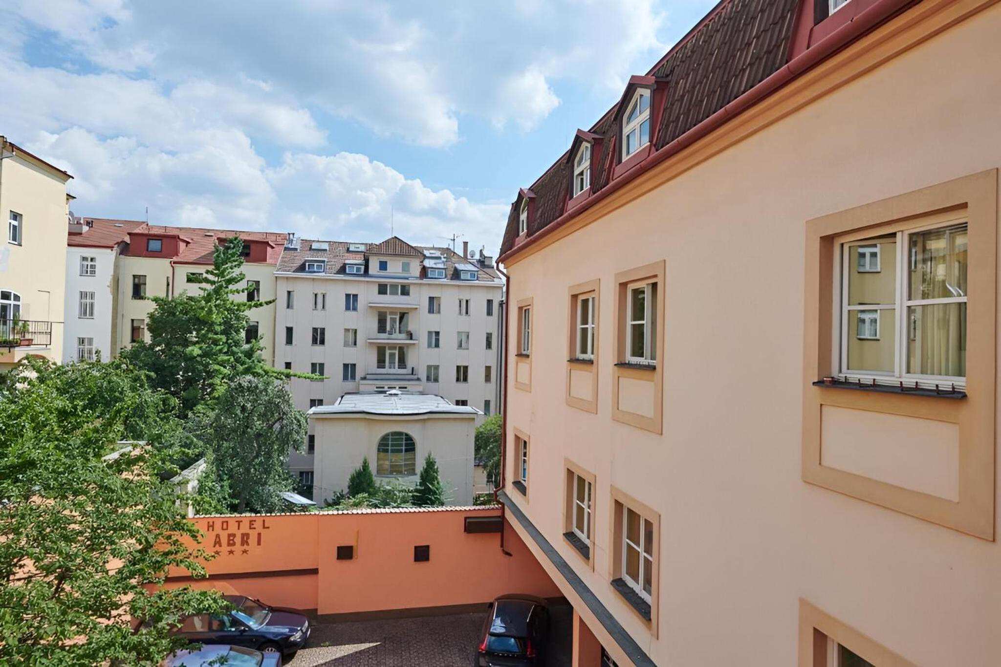 Apartments Abri