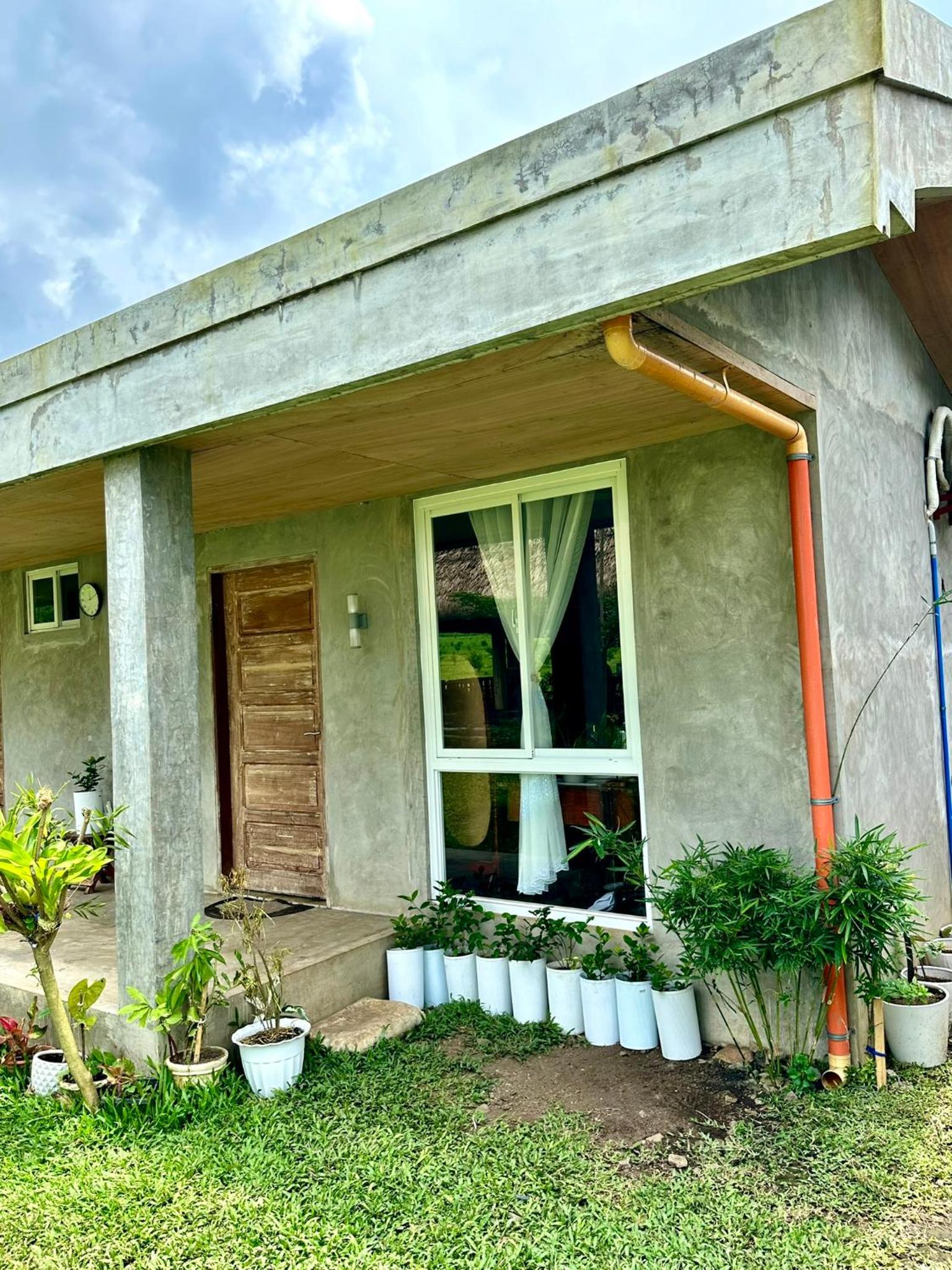 Highland Cabin at Mt Isarog view 2