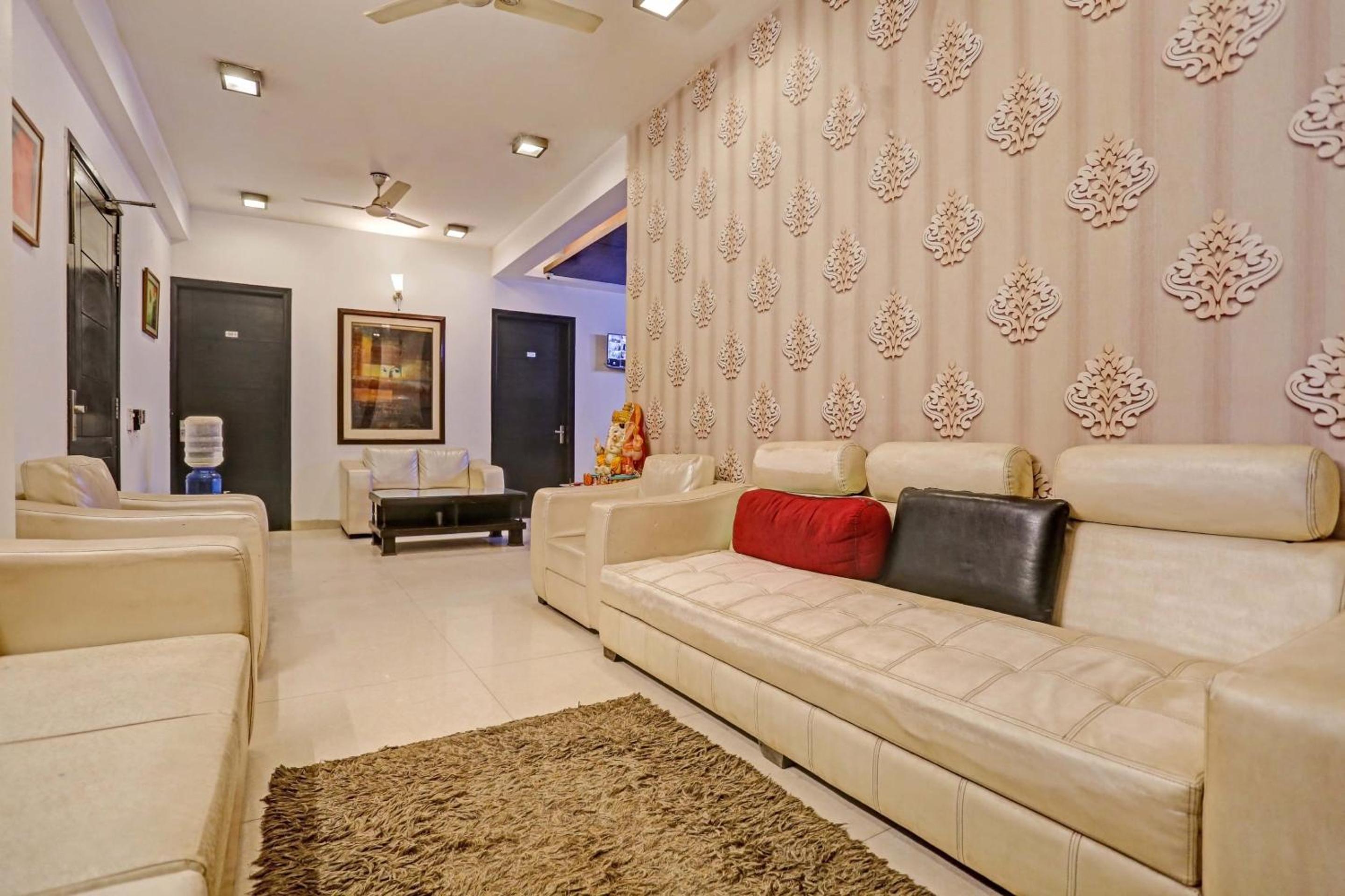 Gurgaon Vacations - Super Hotel O Global Luxury Stays - Property Image 4