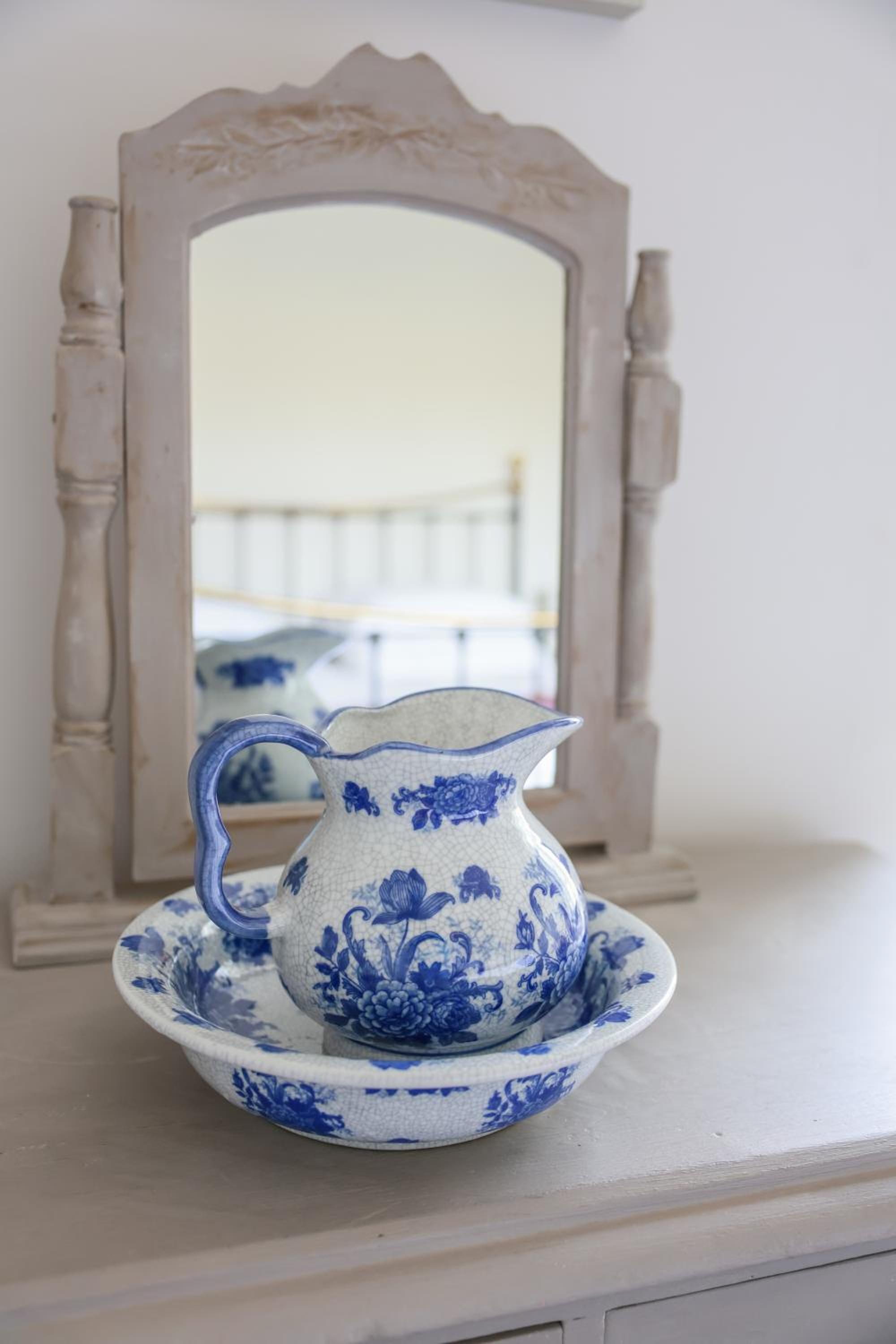 Riverside Cottage