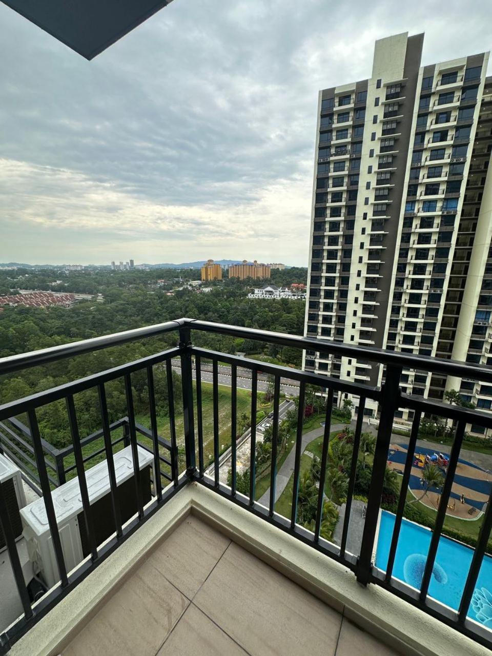 Central Park 2 Bedrooms