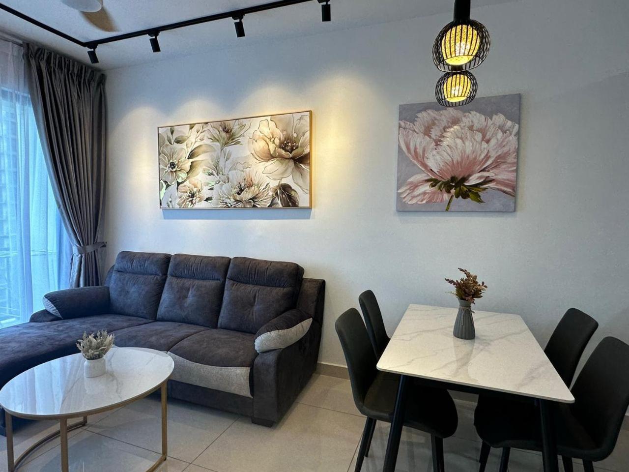 Central Park 2 Bedrooms