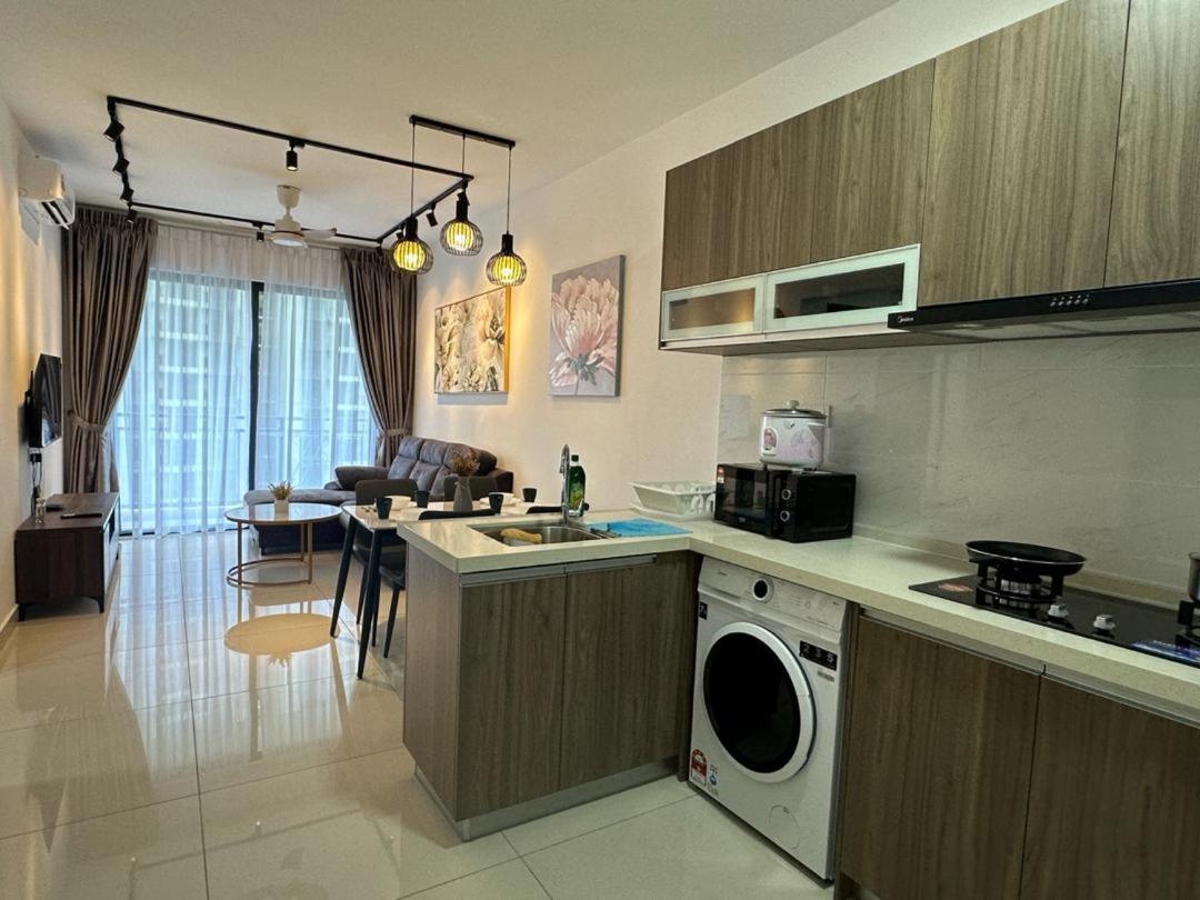 Central Park 2 Bedrooms