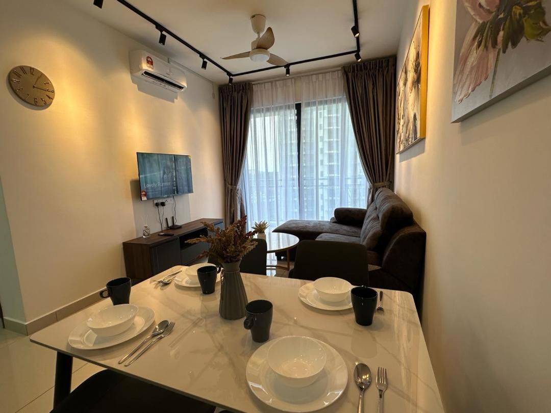 Central Park 2 Bedrooms