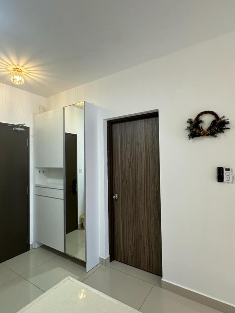 Central Park 2 Bedrooms
