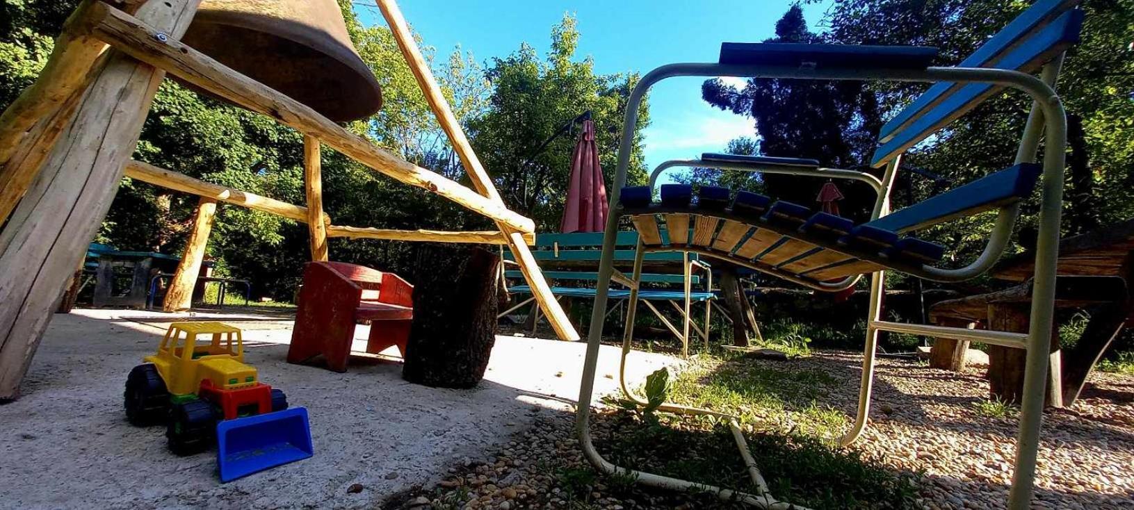 Dömörkapu Rengeteg Vendégház