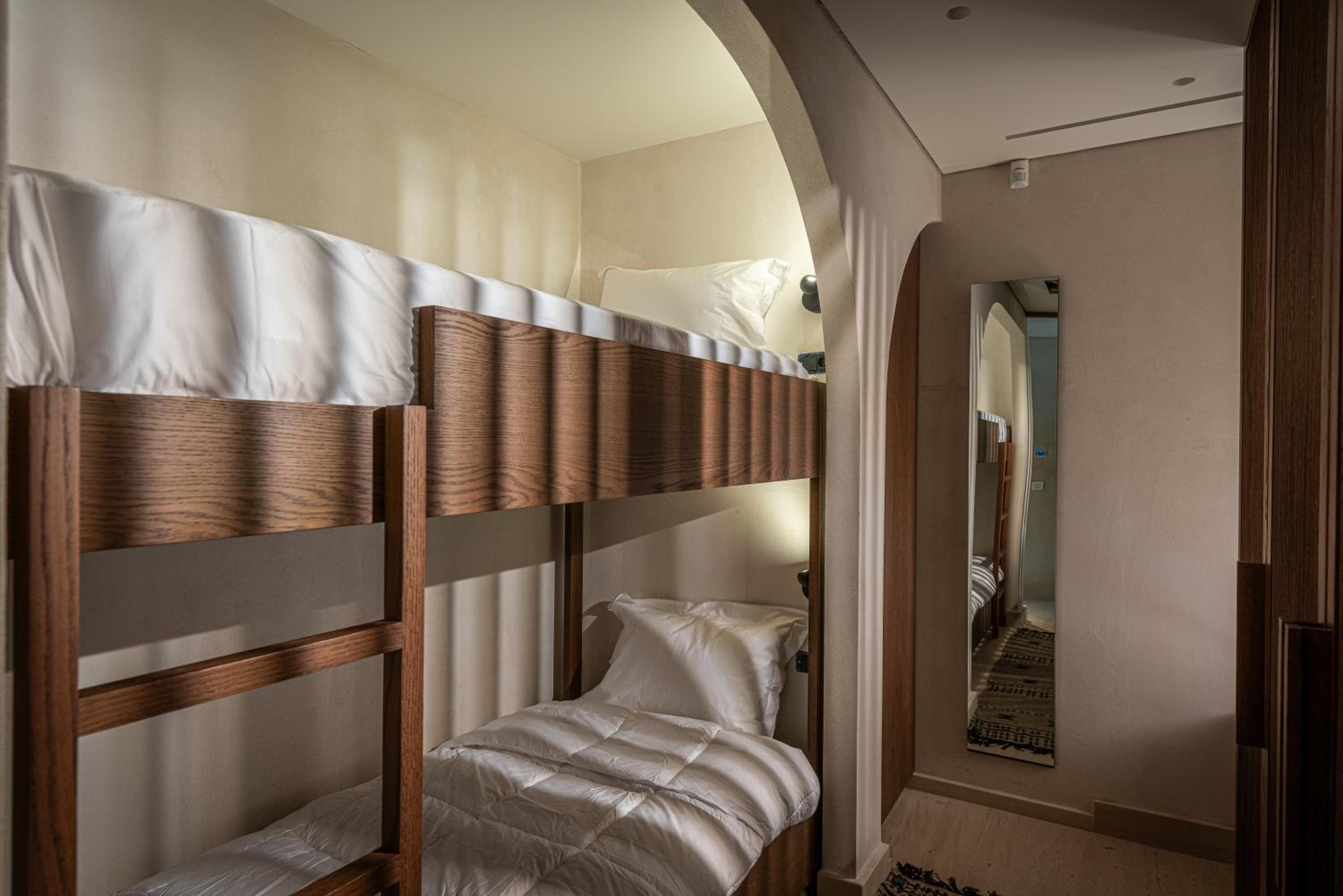 The Echo Of The Sea - Beachfront Luxury Villa view 5