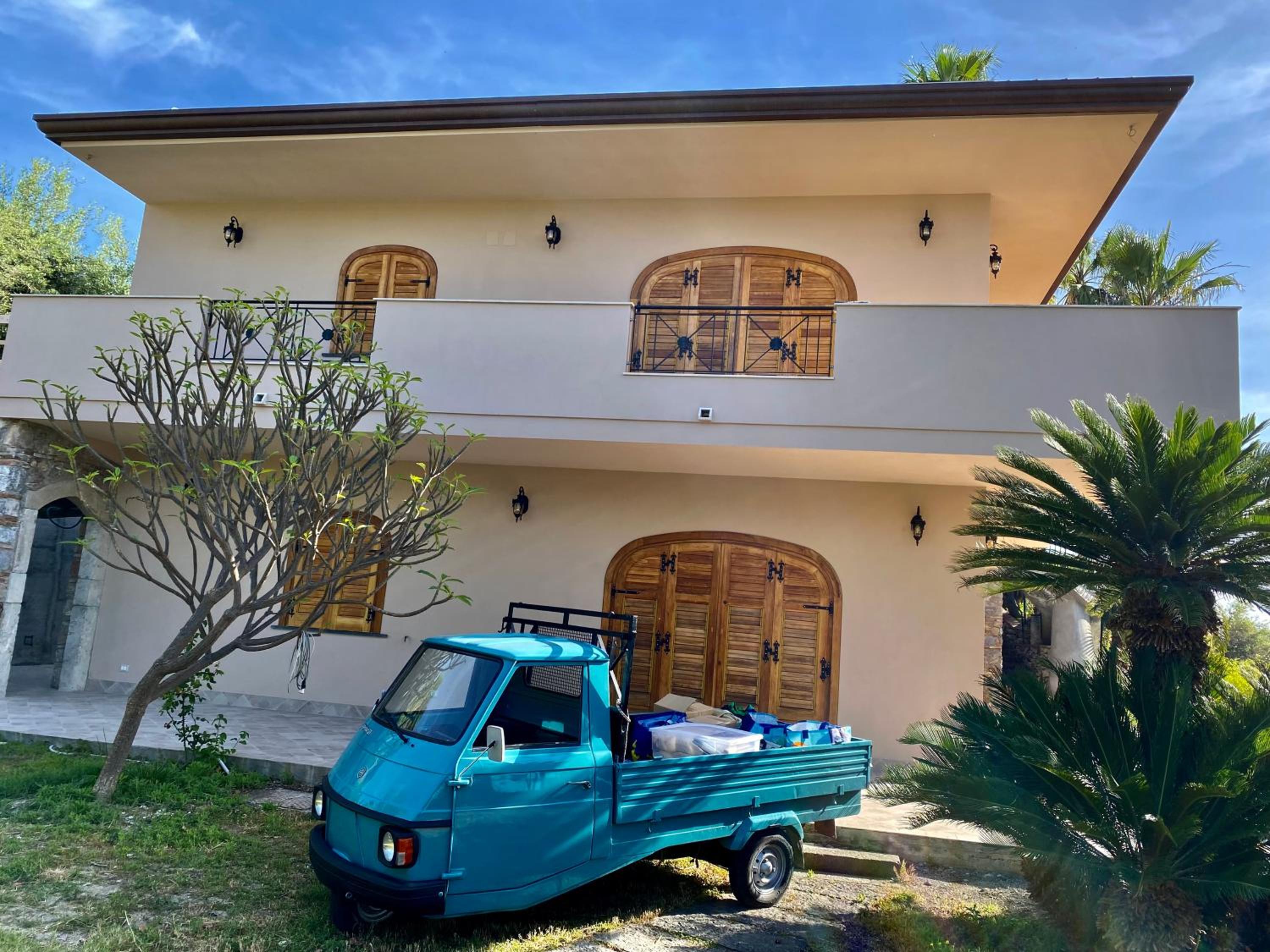 LUXURY VILLA Vittorianna Etna- Taormina & Seaview with Pool photo 2