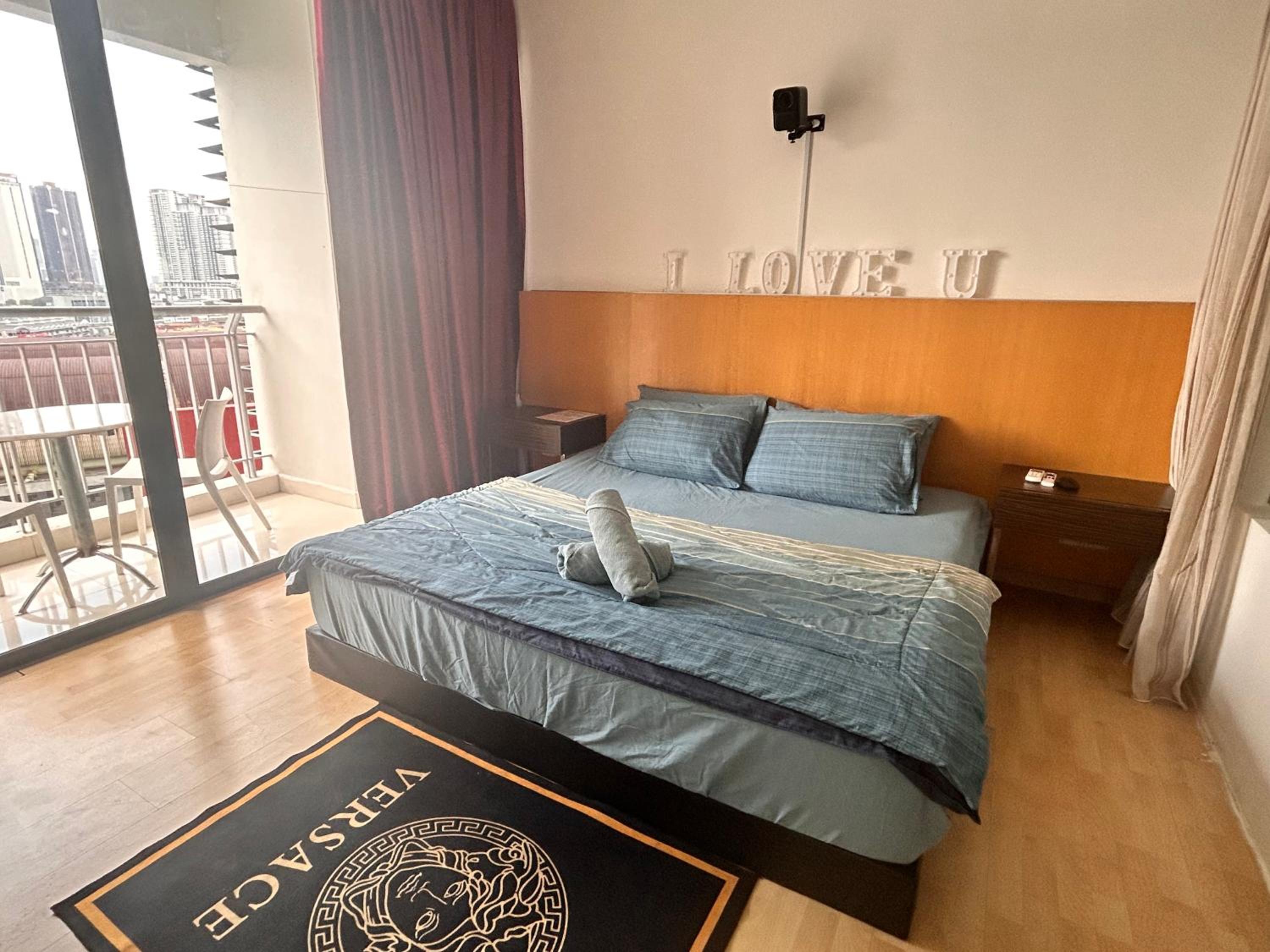 Private Cinema and Jacuzzi at Pertama Residency