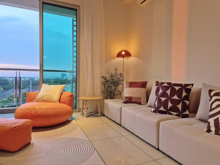 Heart of Mount Austin Cozy 2 Rooms 4 Pax